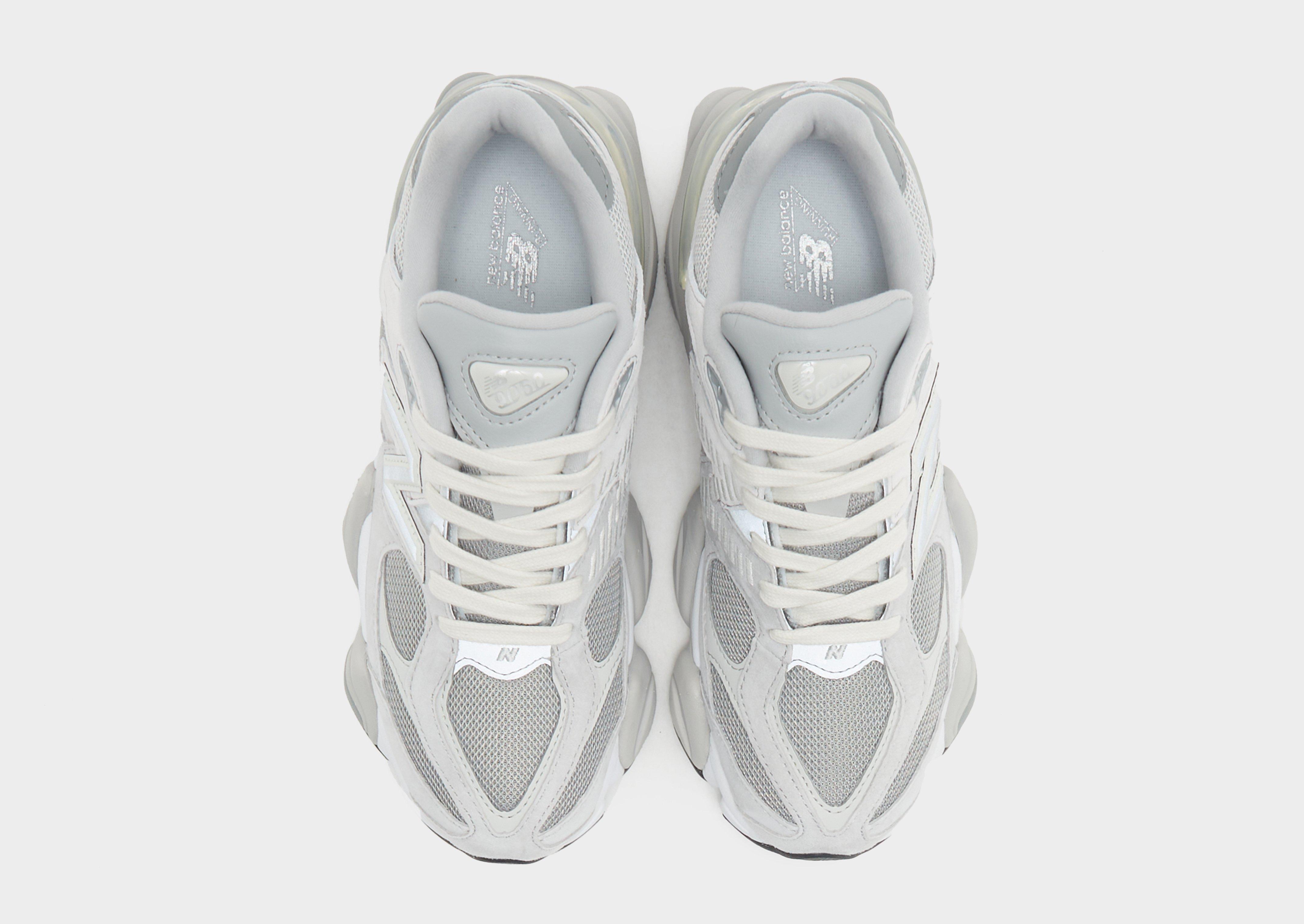 New Balance 9060 ホワイト/グレー New Balance 9060 