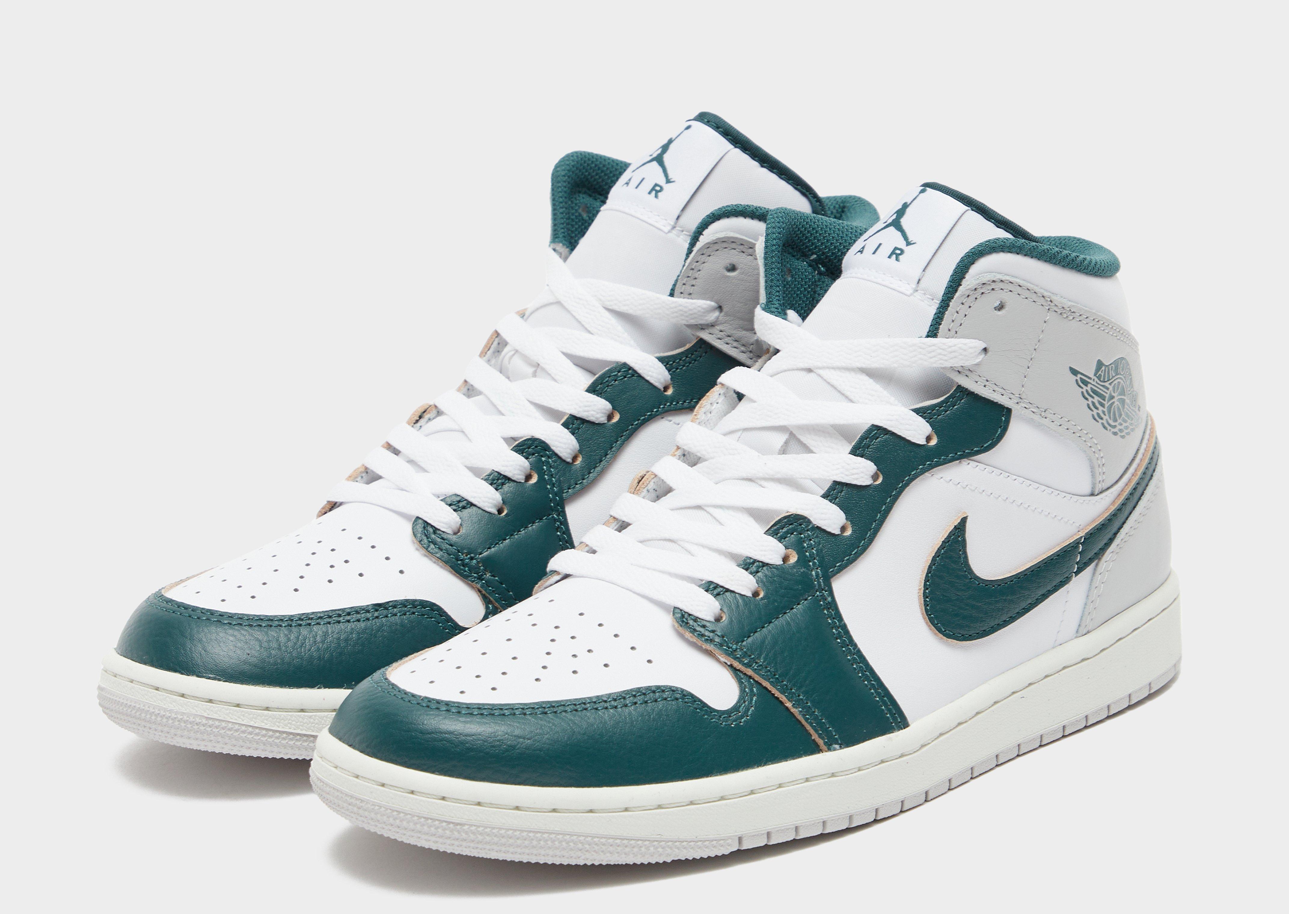 Jordan Air 1 Mid SE