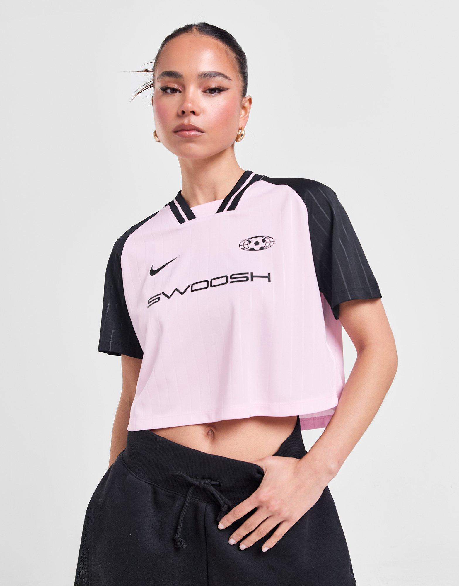 Black and pink nike shirt hotsell