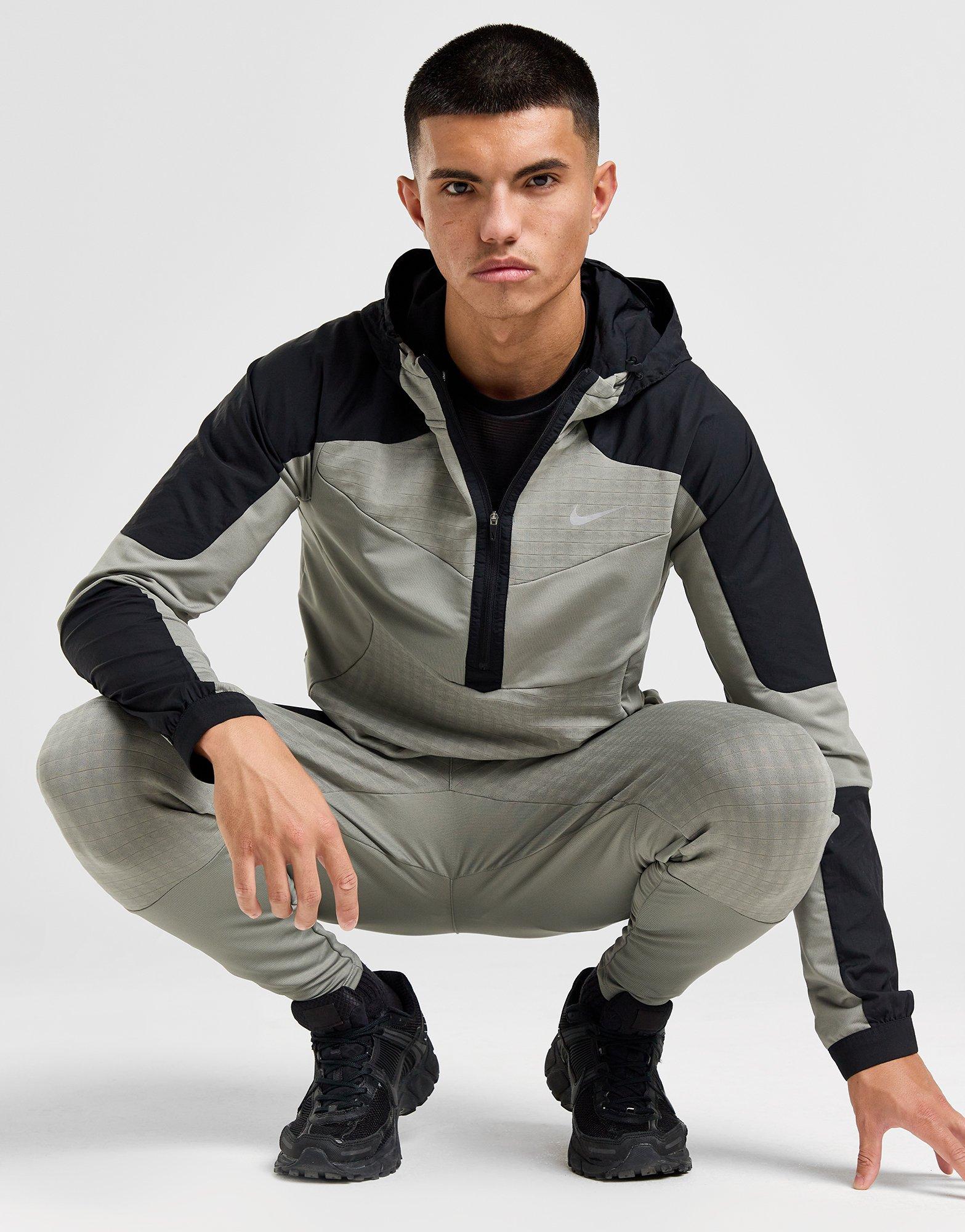 Nike Giacca con Cappuccio 1/2 Zip Performance