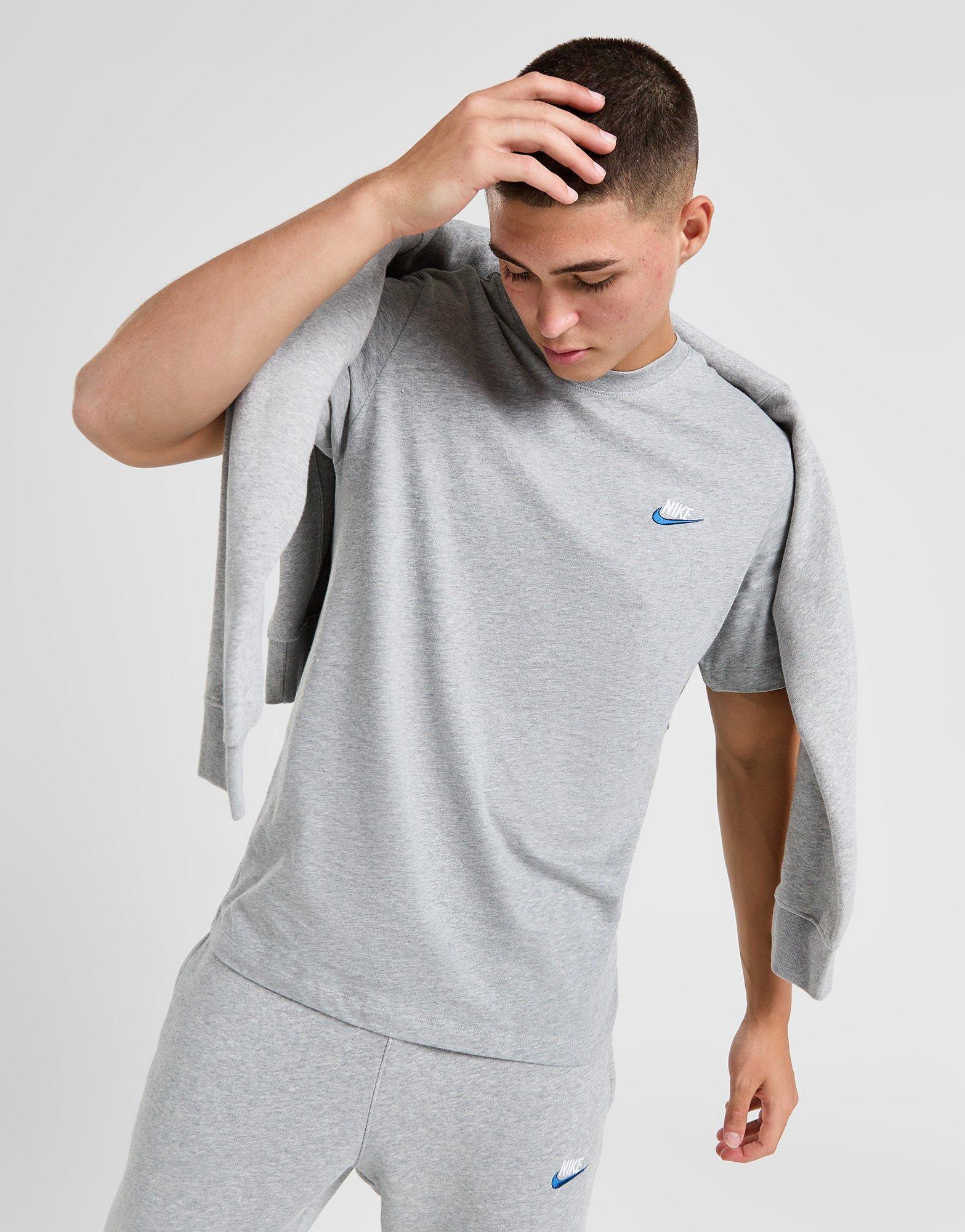 Nike Camiseta Core
