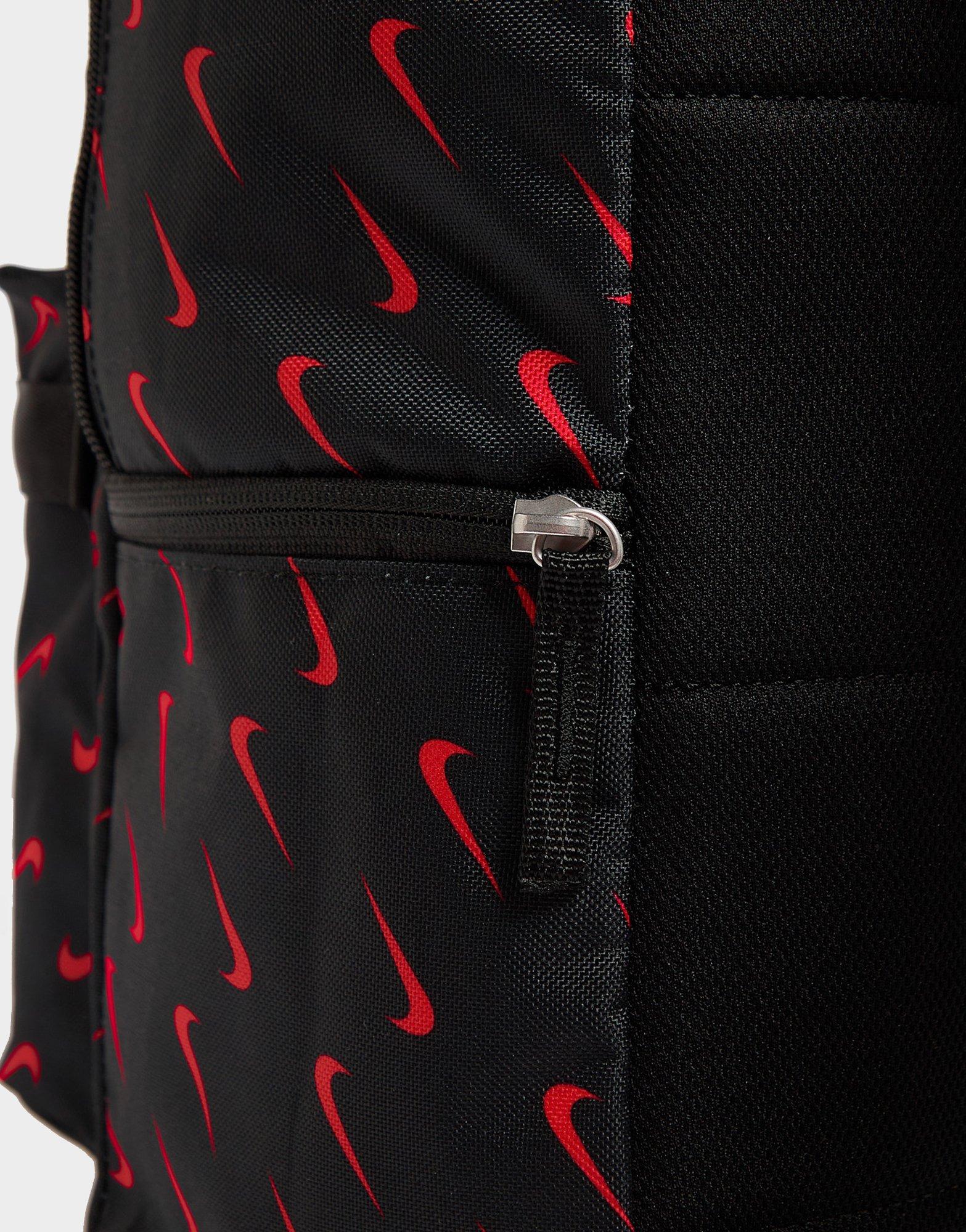 Jd sports nike backpack hotsell
