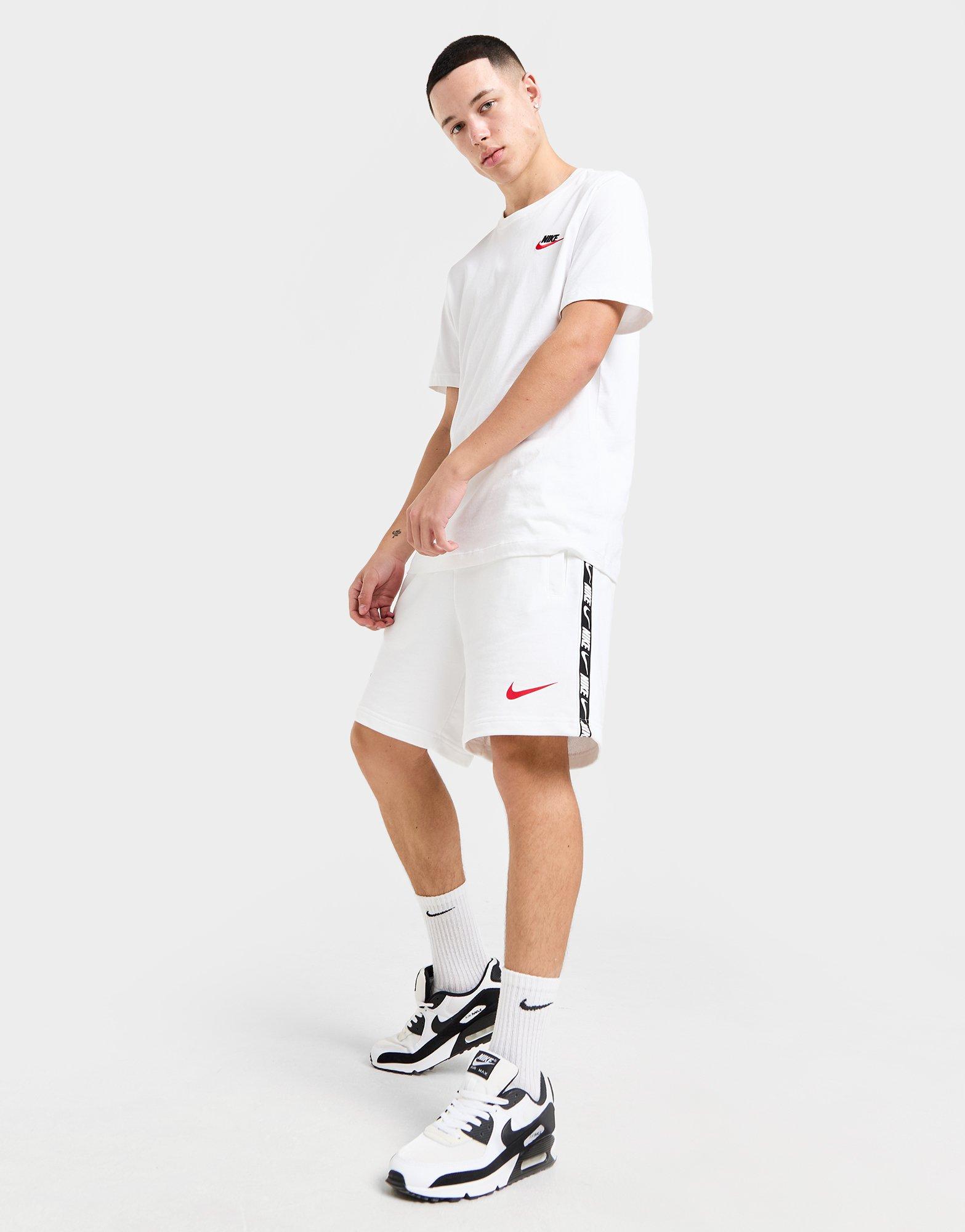 Nike Pantalón Corto Repeat Tape