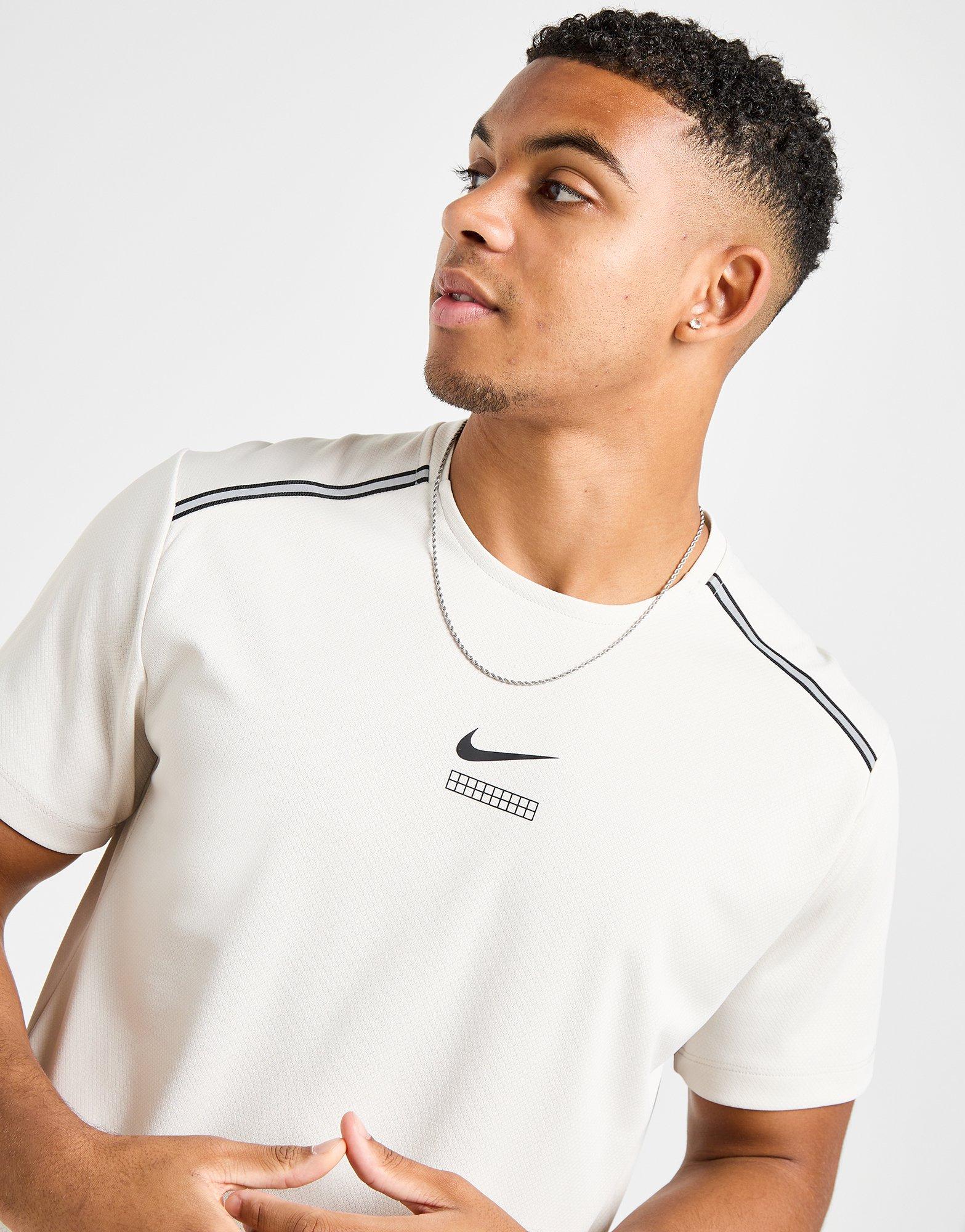Nike Miler Graphic T-Shirt