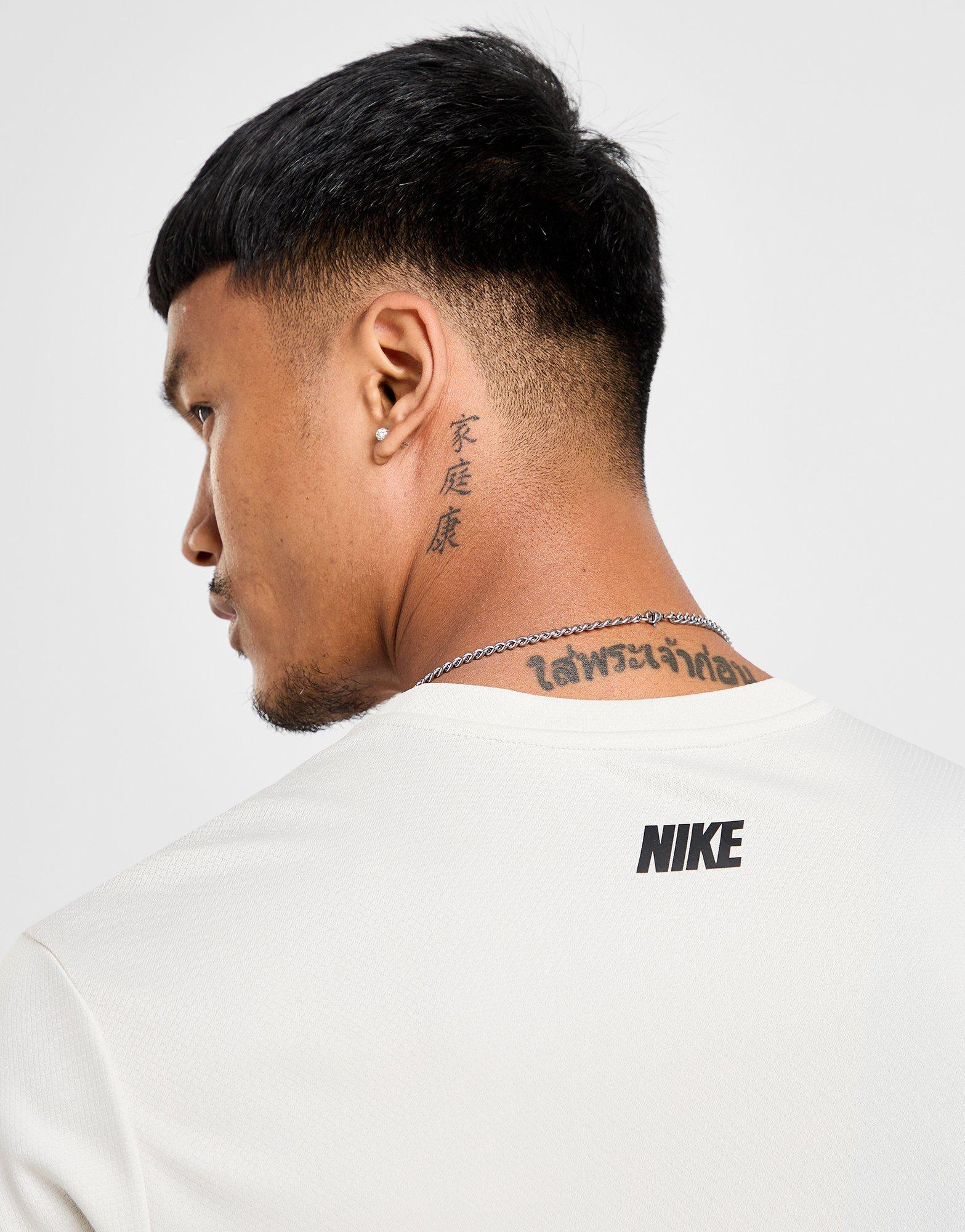 Nike Miler Graphic T-Shirt