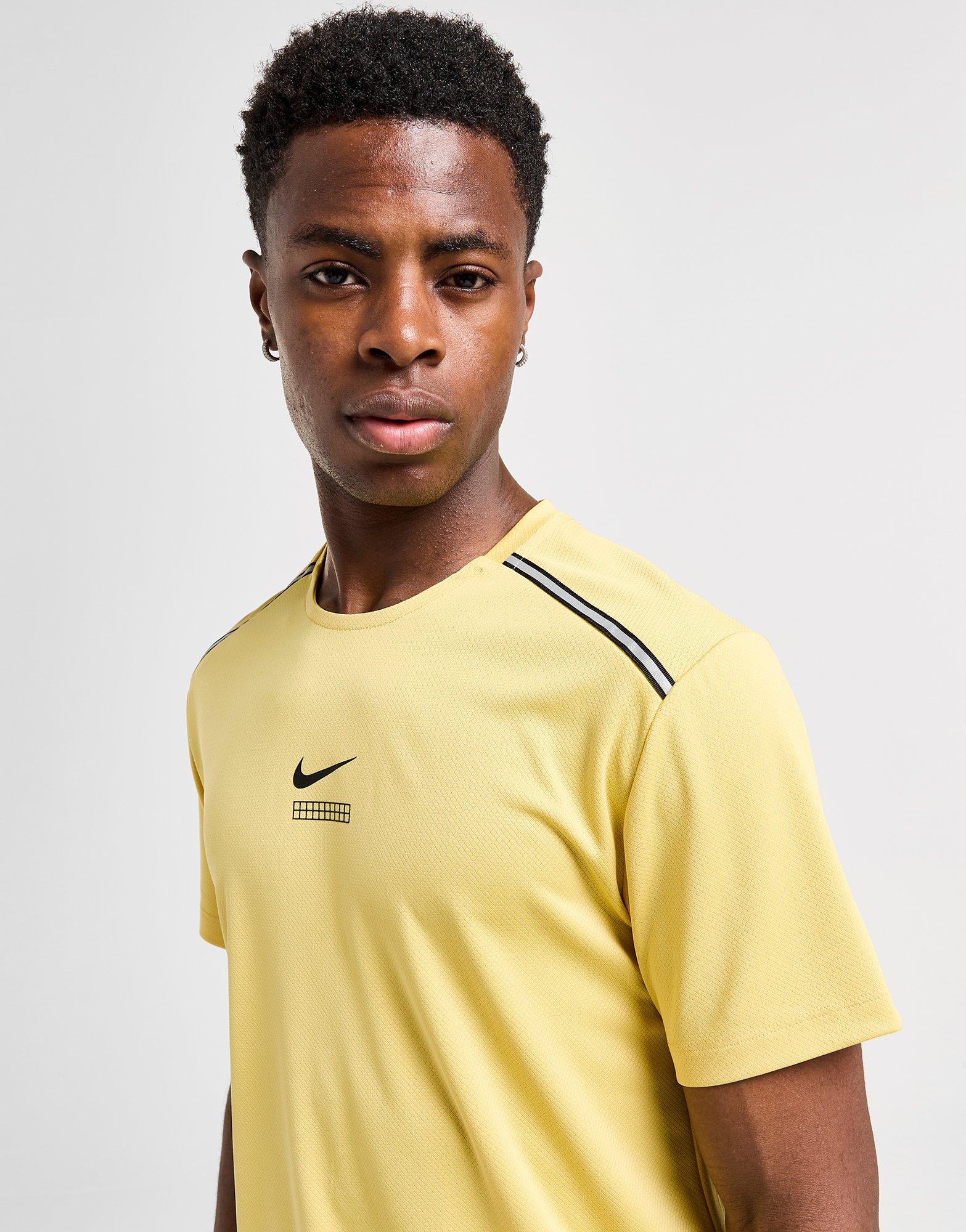 Nike Miler Graphic T-Shirt
