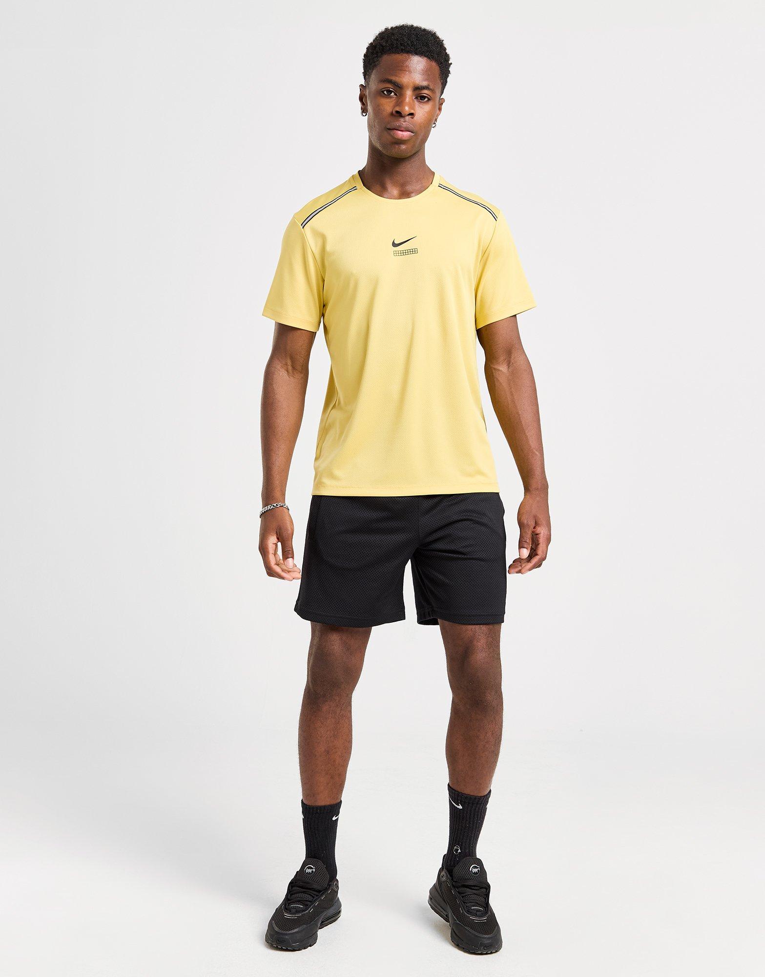 Nike Miler Graphic T-Shirt