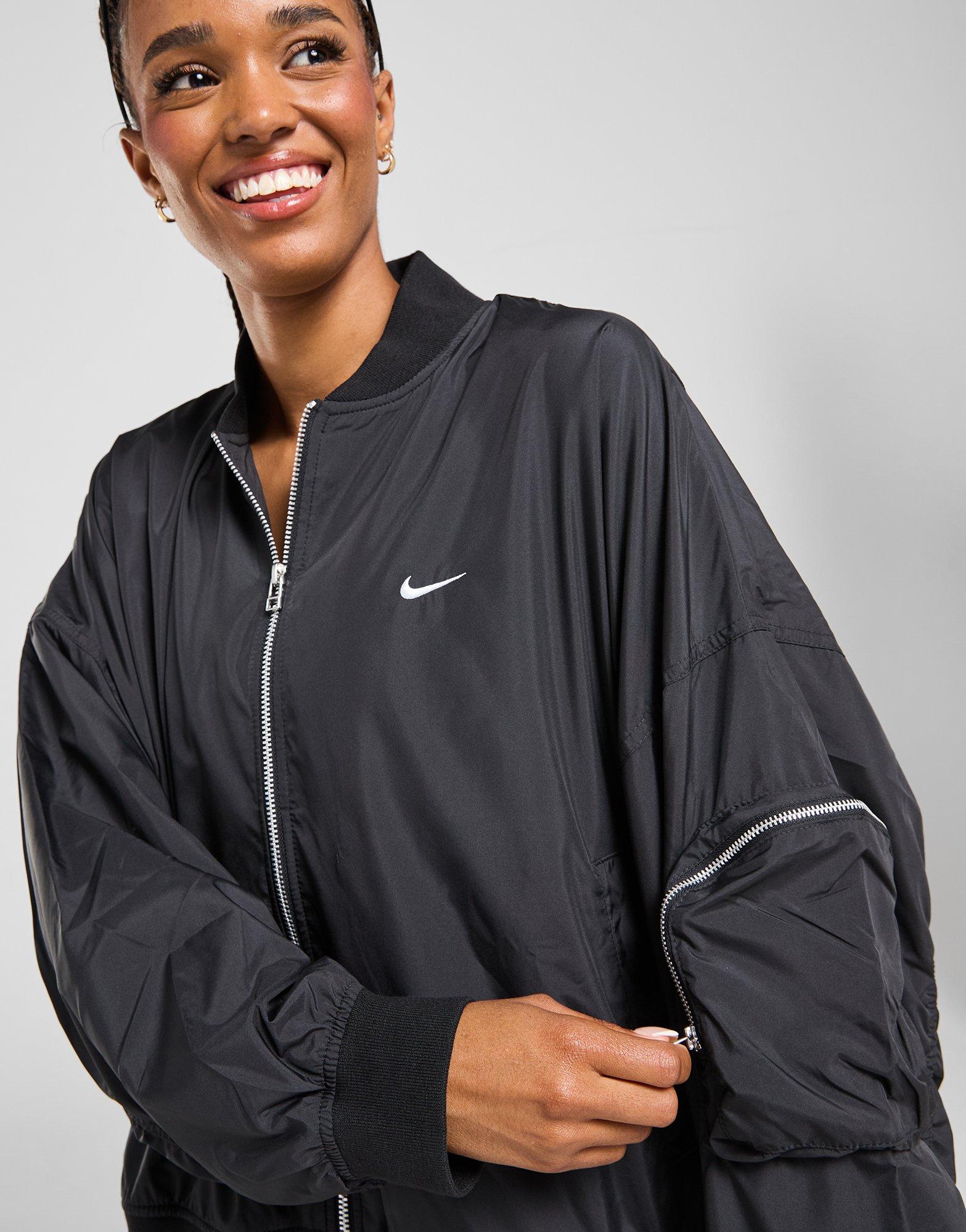 Nike Sportswear Essential Oversized Bomber Jacket