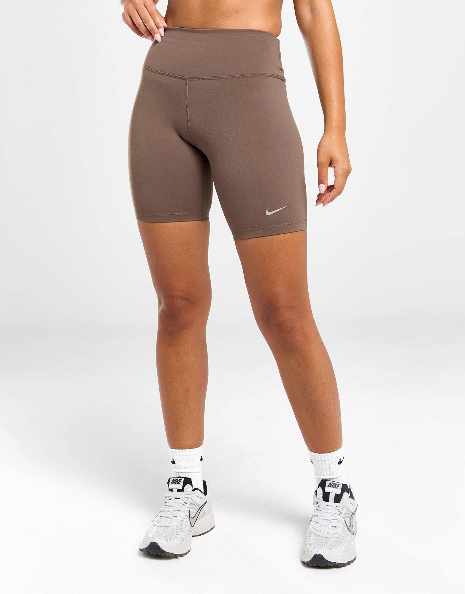 Nike Training Swoosh 7" Cycle Shorts