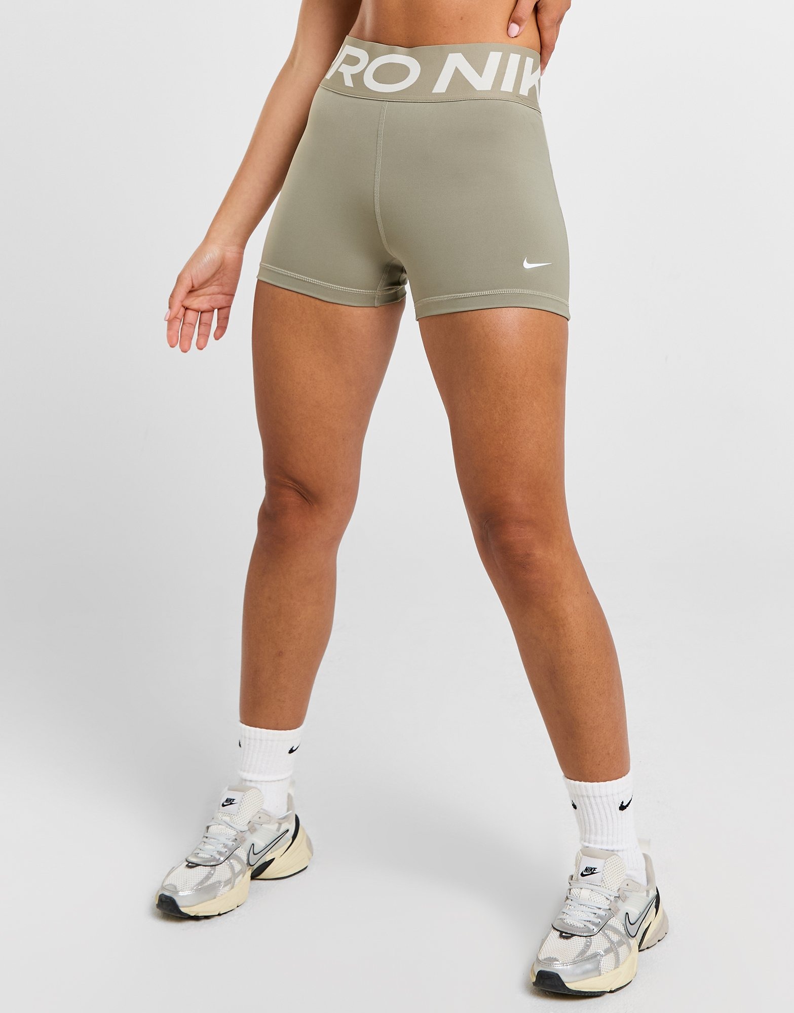 Nike sculpt shorts hotsell