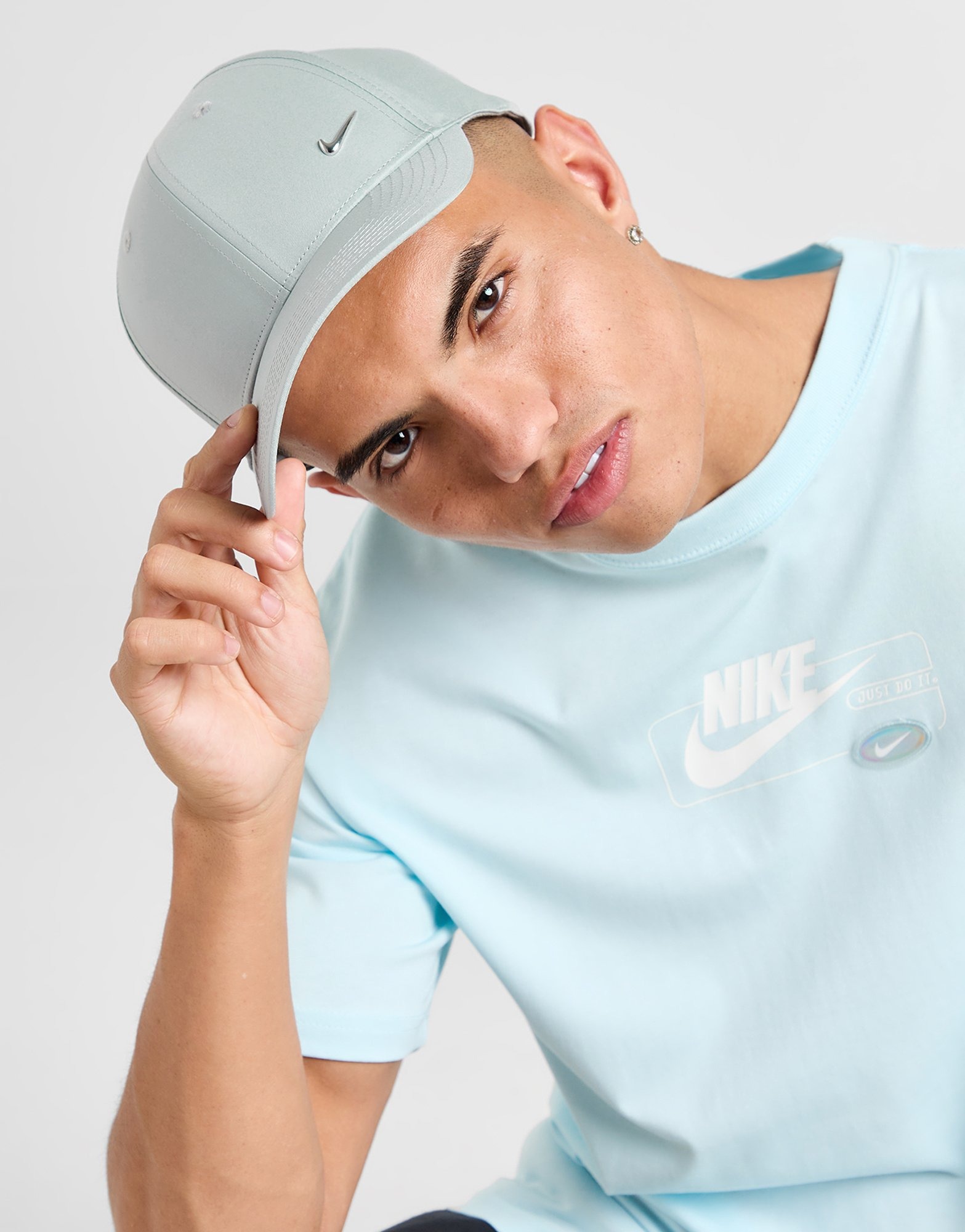 Nike metal swoosh cap grey best sale