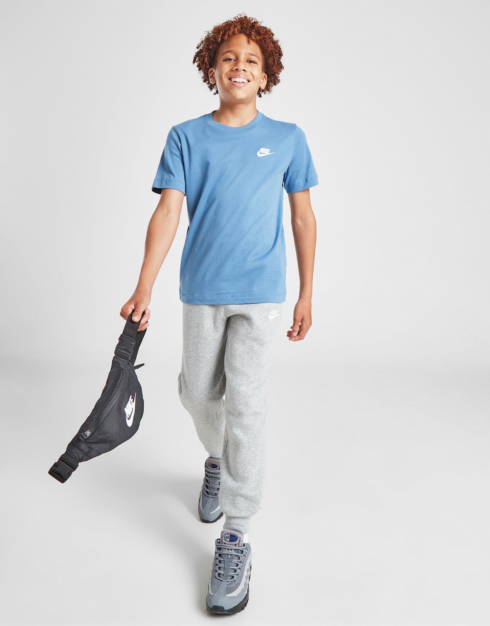 Nike Small Logo T-Shirt Kinder