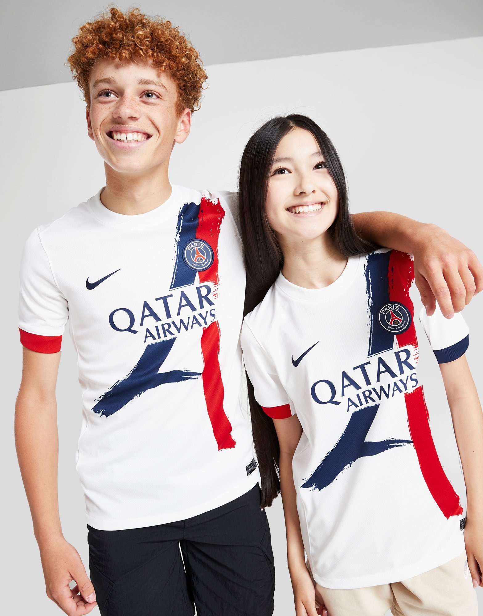 White Nike Paris Saint Germain 2024/25 Away Shirt Junior
