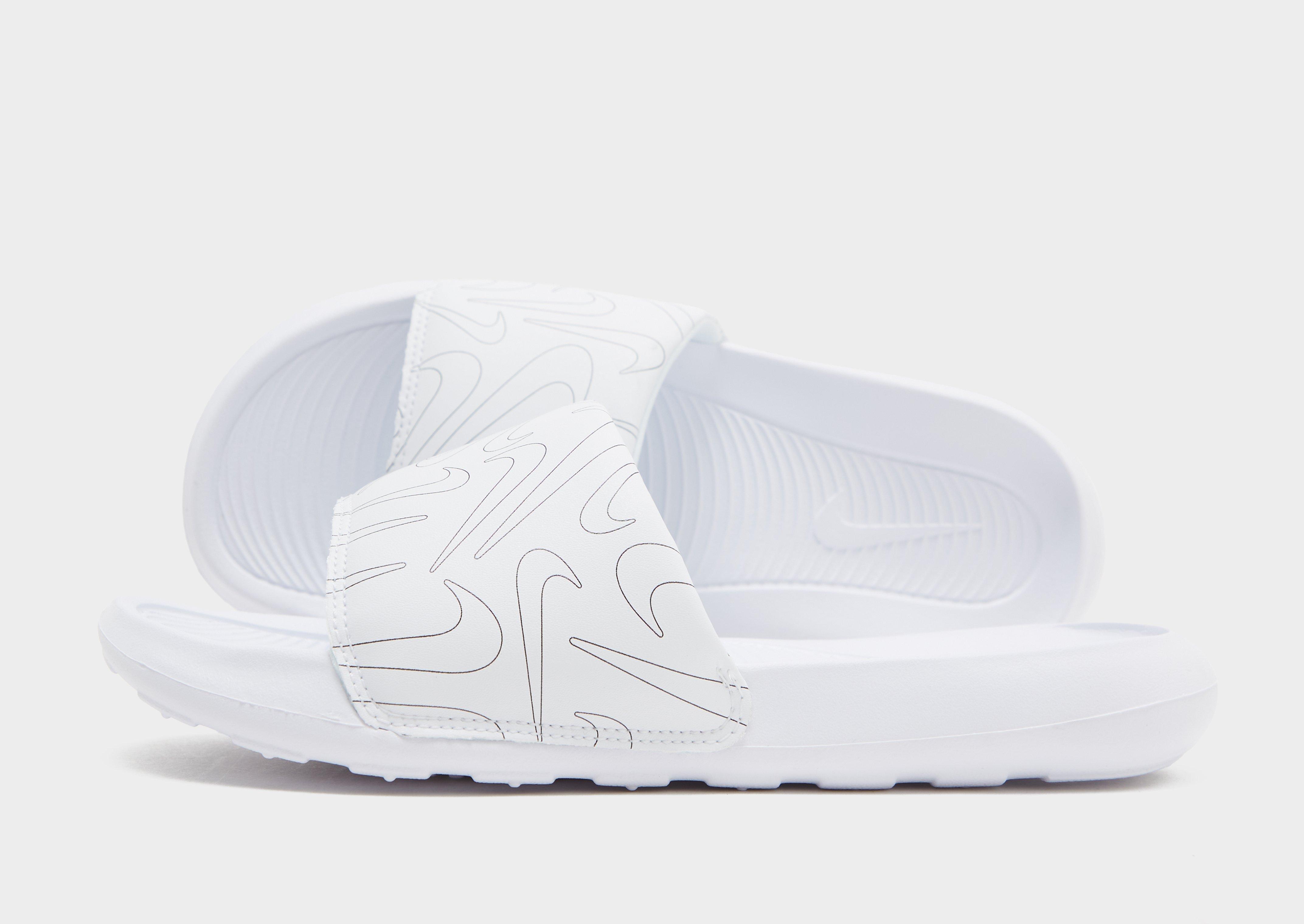 Claquette nike blanc best sale