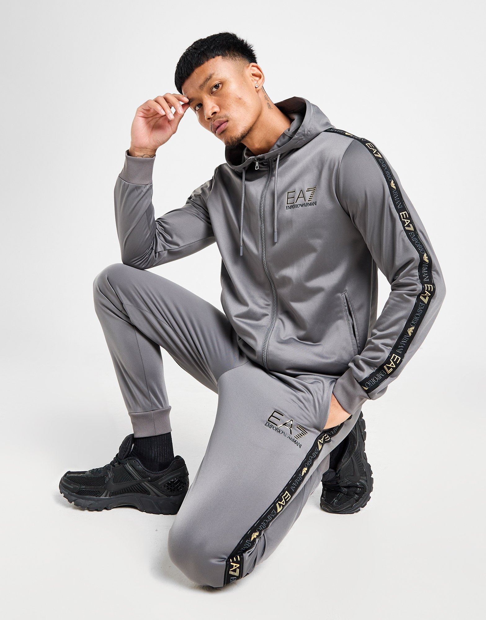 Jd armani tracksuit mens on sale