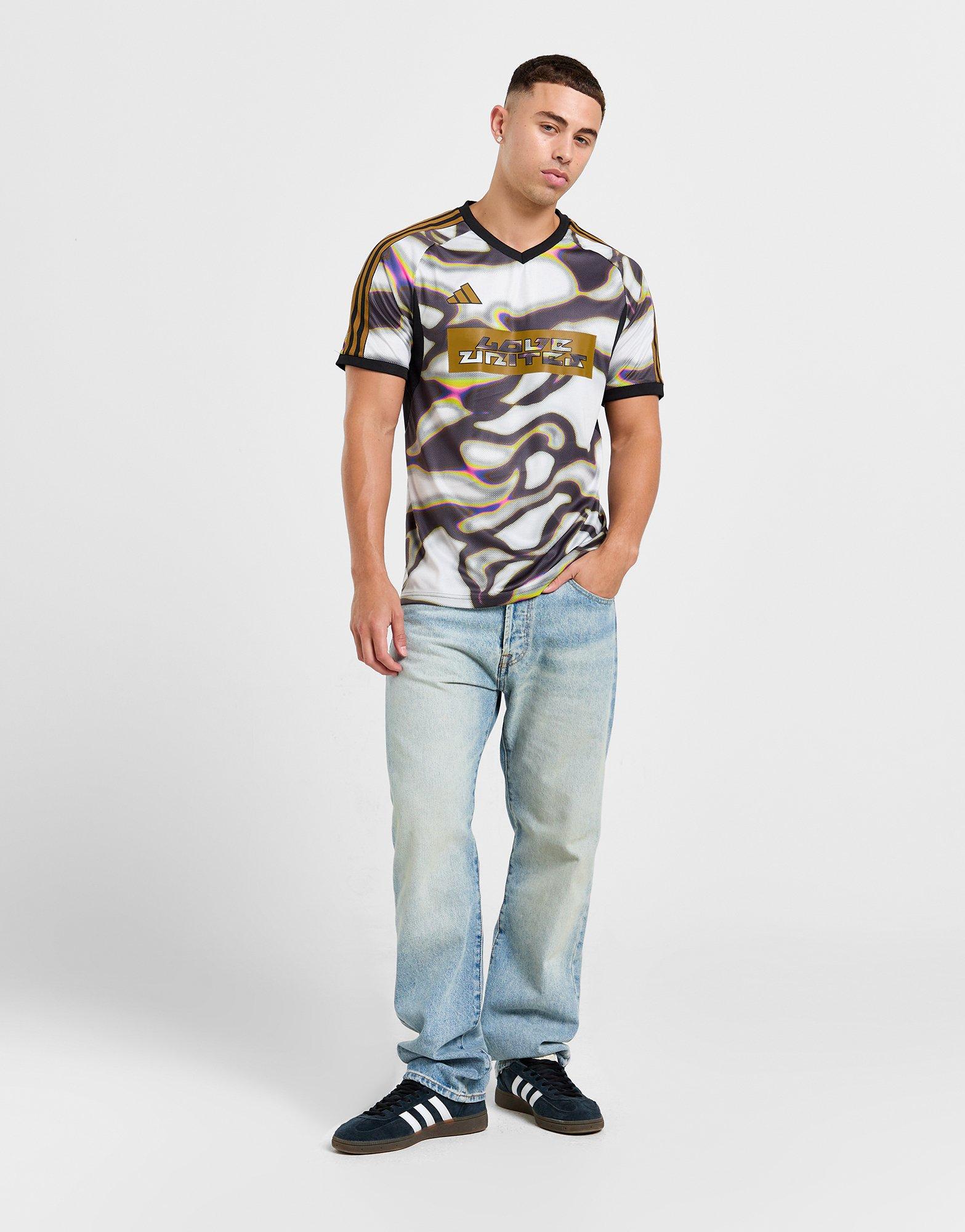 adidas Pride All-Over-Print T-Shirt