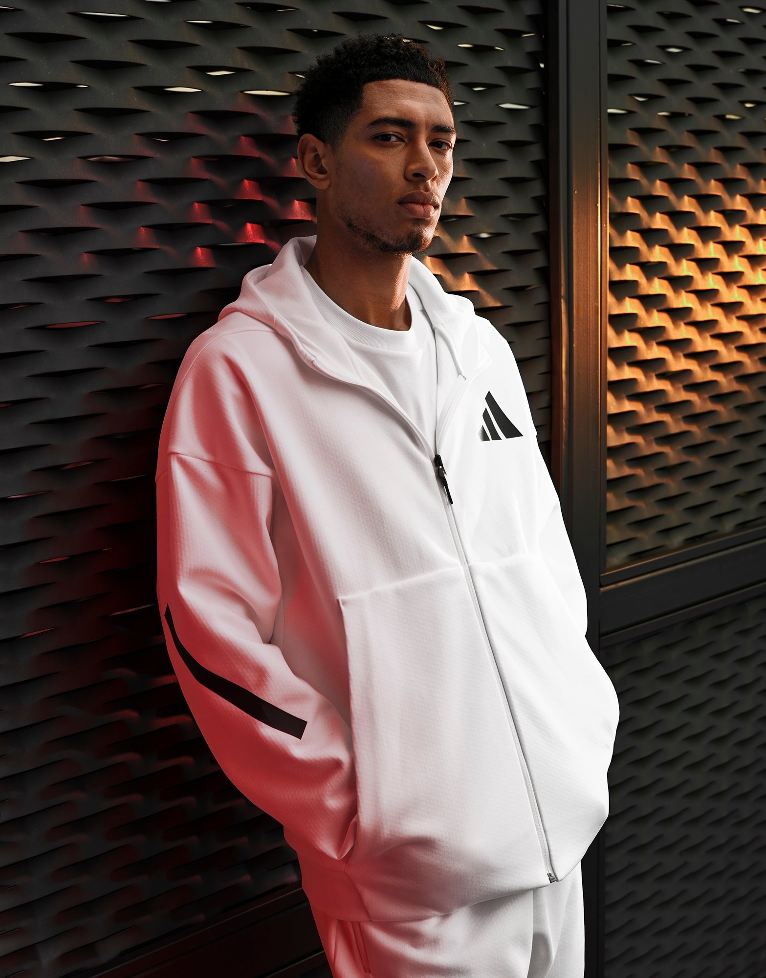 adidas New adidas Z.N.E. Zip Hoodie Weiss JD Sports Deutschland