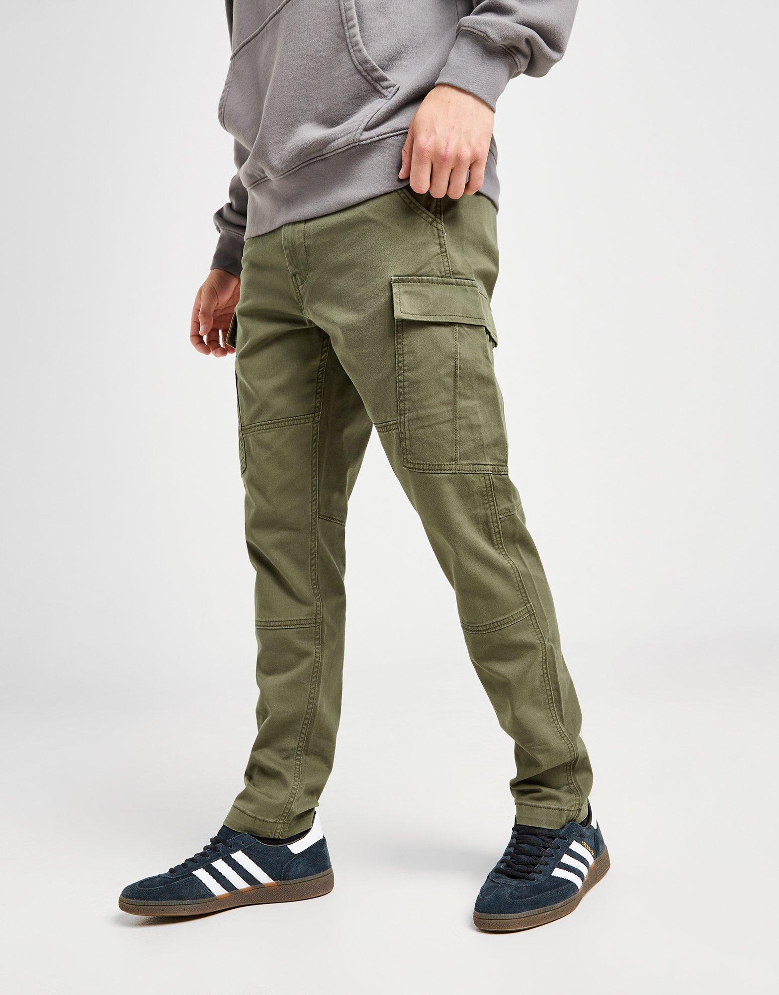 Green levi cargo pants hotsell