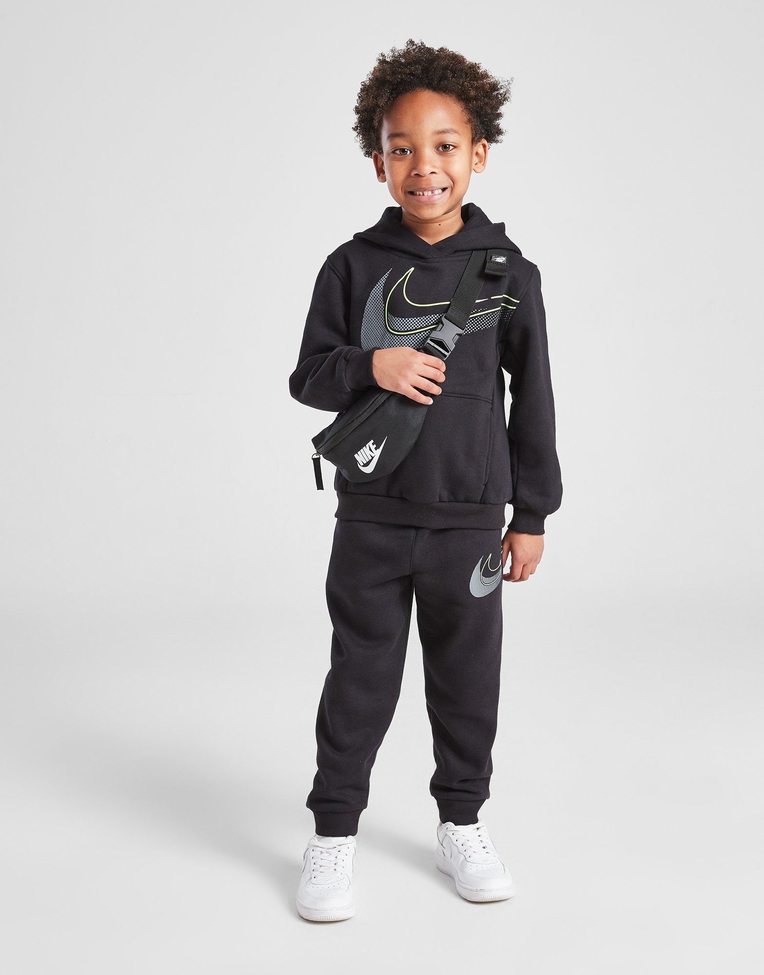 Nike Ensemble de survetement Swoosh Enfant Noir JD Sports France