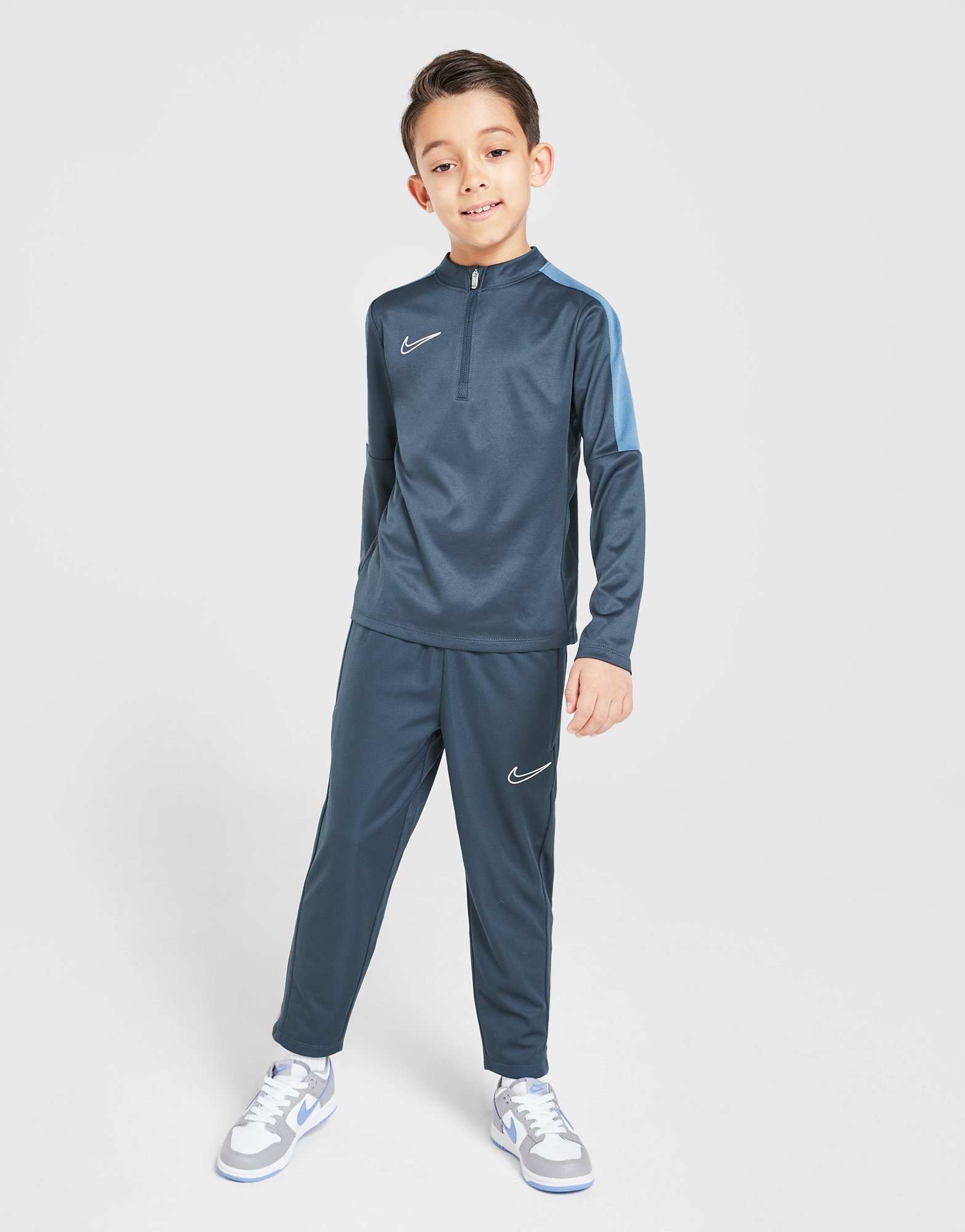 mens nike academy track pants