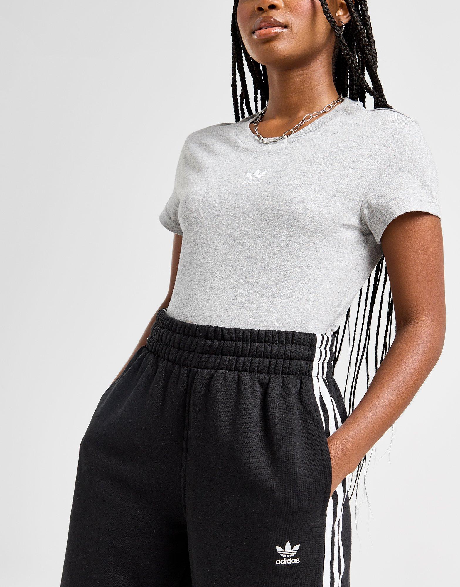 adidas Originals Trefoil Essentials Slim T-Shirt