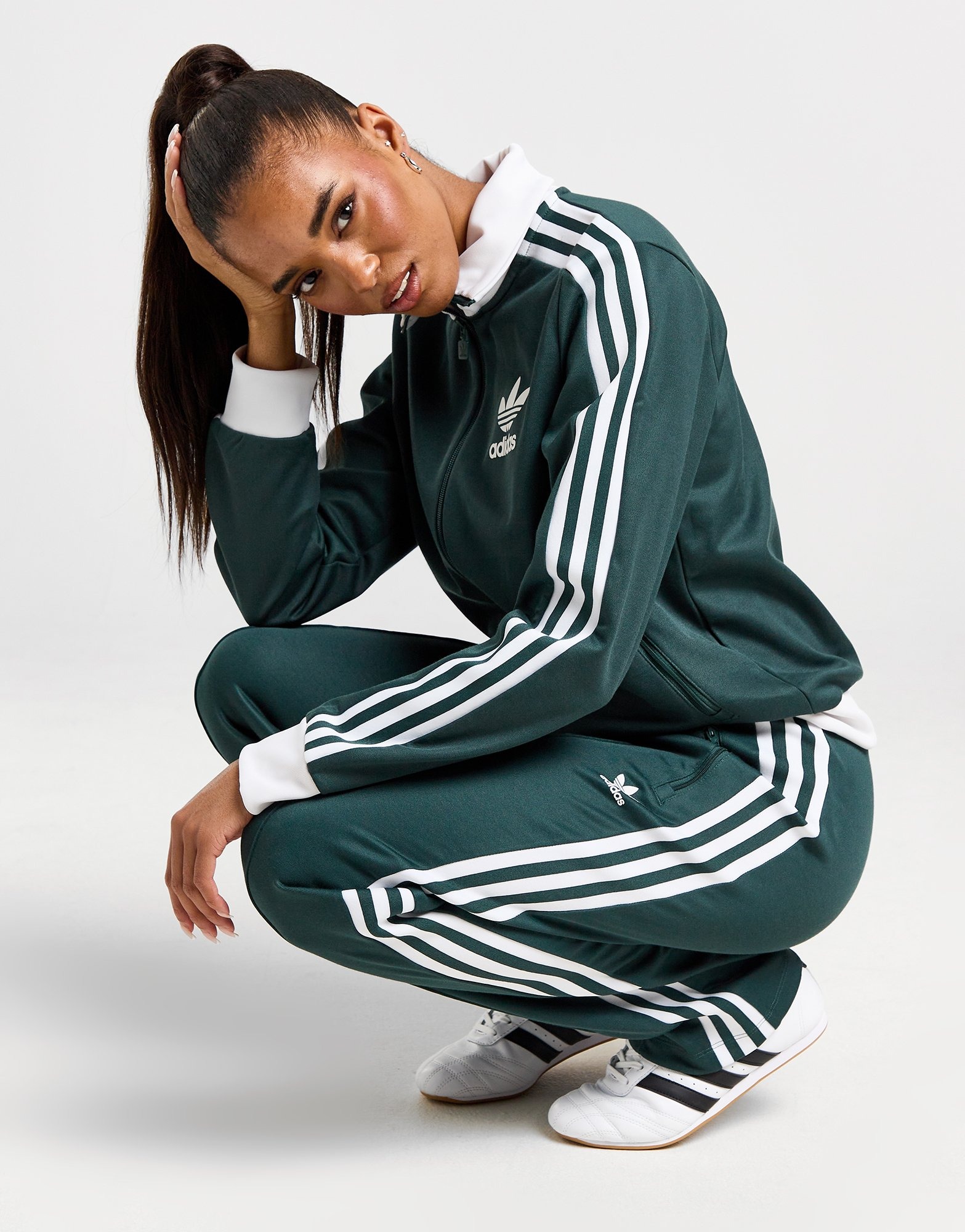 Adidas originals beckenbauer joggers in green online