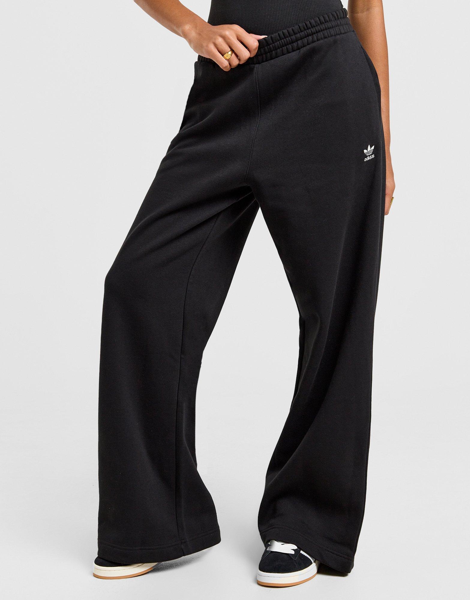 adidas Originals Trefoil Essential Wide Joggers