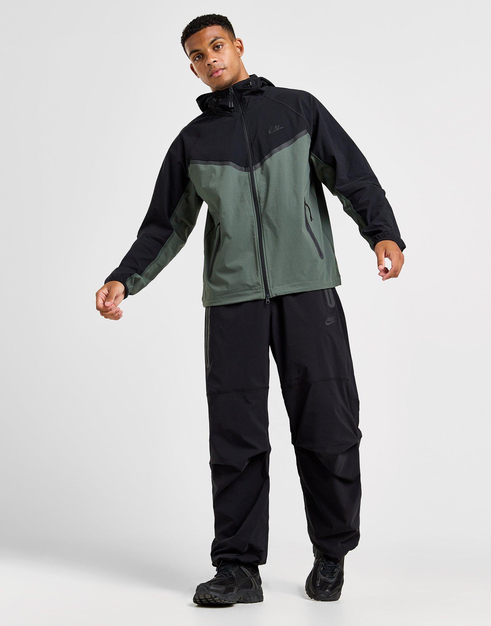 Nike Tech Woven Oversized Track Pants