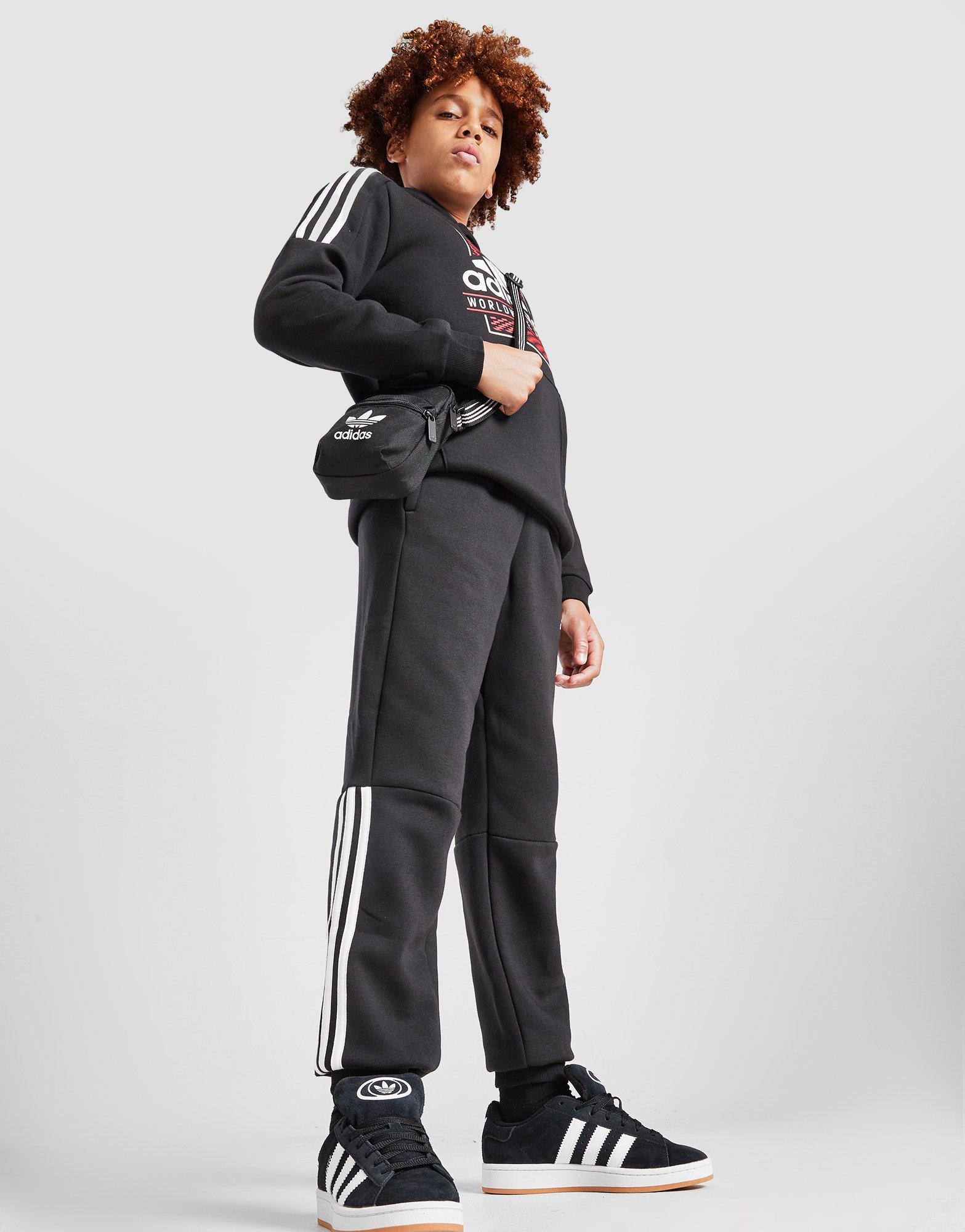 adidas★ロゴマニア リピートロゴ joggers Black adidas Logo Joggers Junior - JD Sports Global