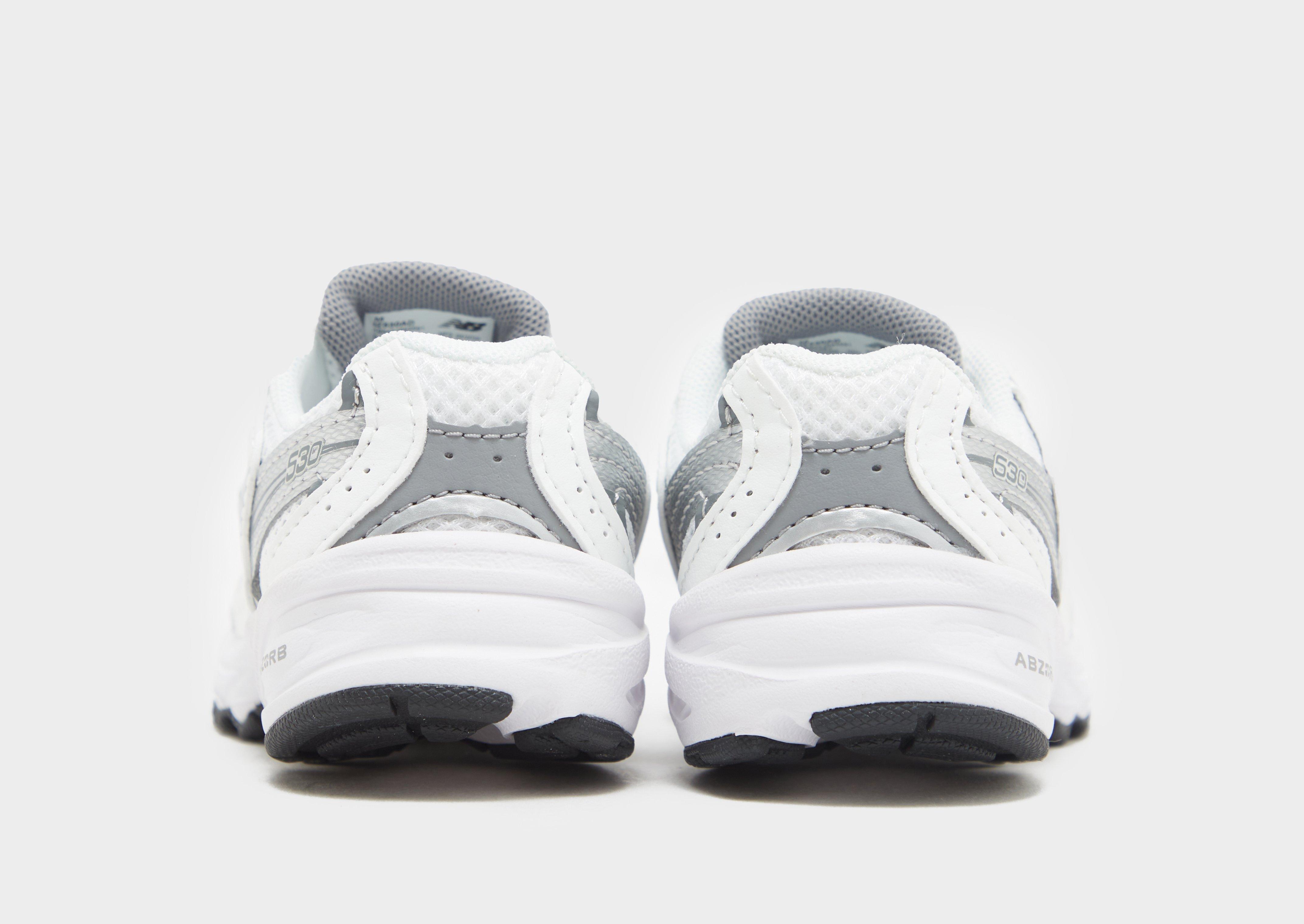 New Balance 530 Vauvat