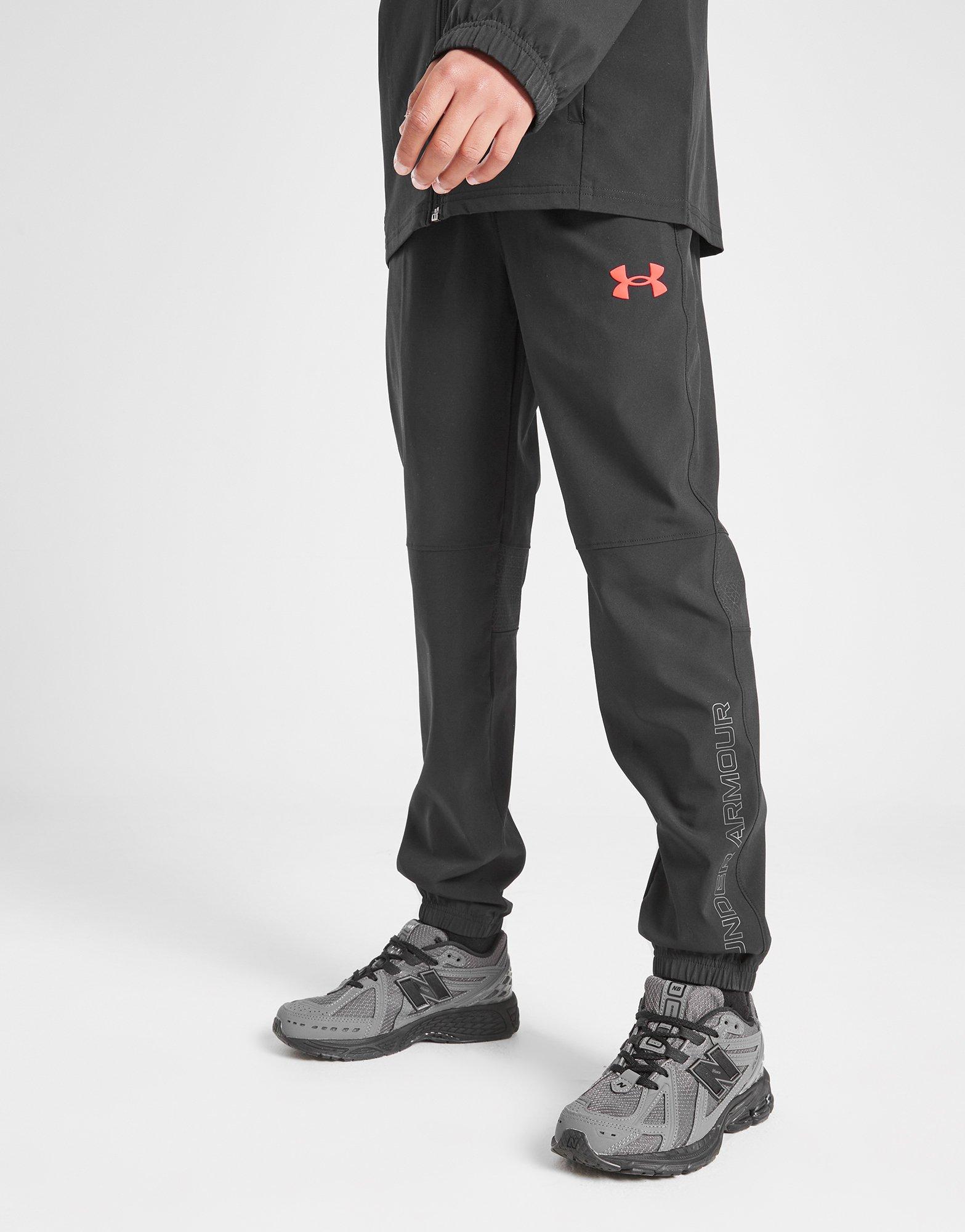 Under Armour Woven Trainingshose Kinder