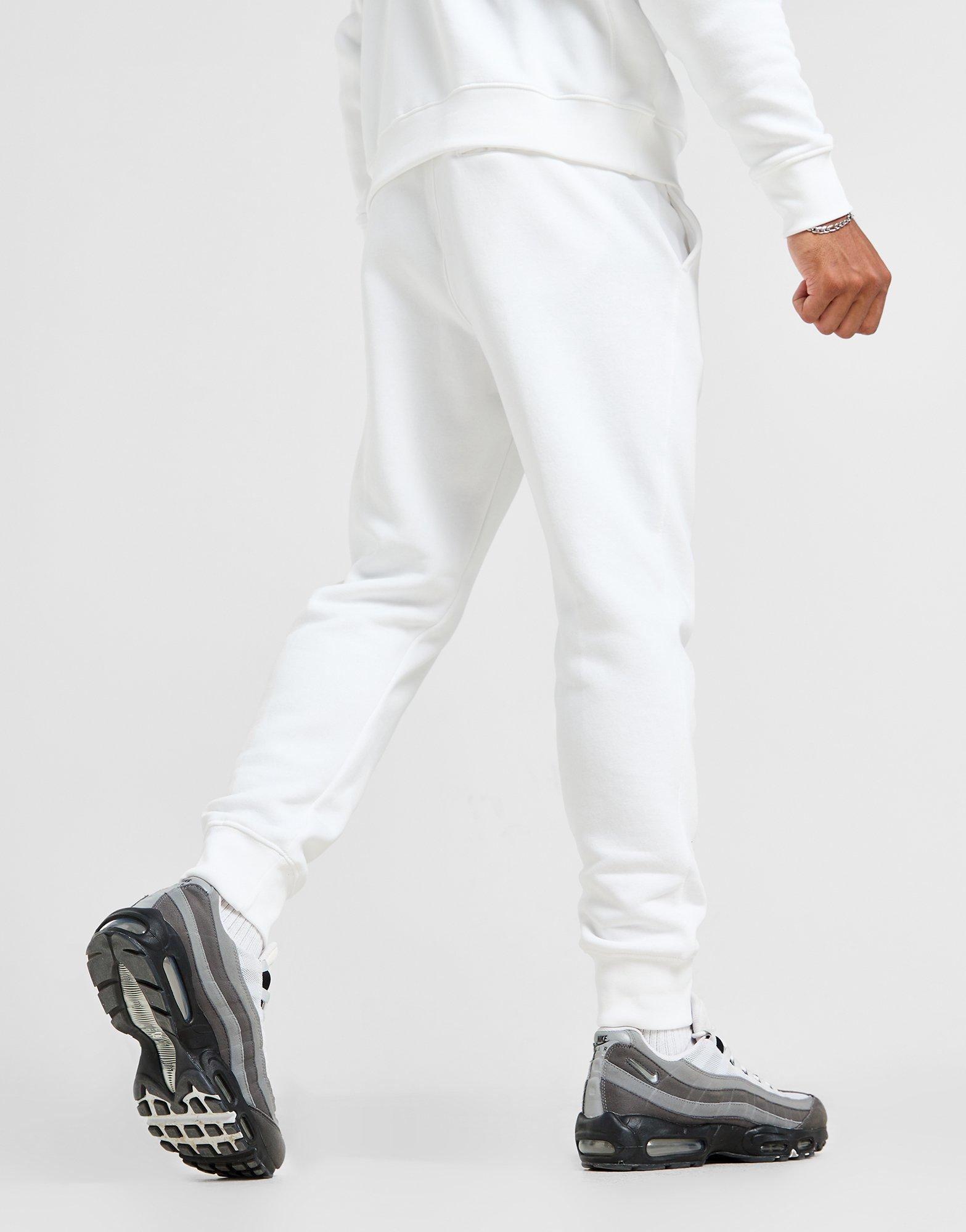 White joggers men nike hotsell