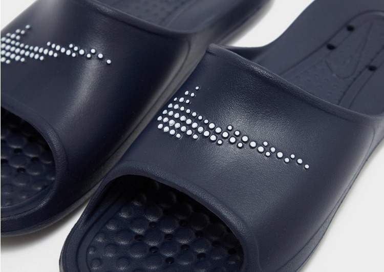 Nike Victori Shower Slides