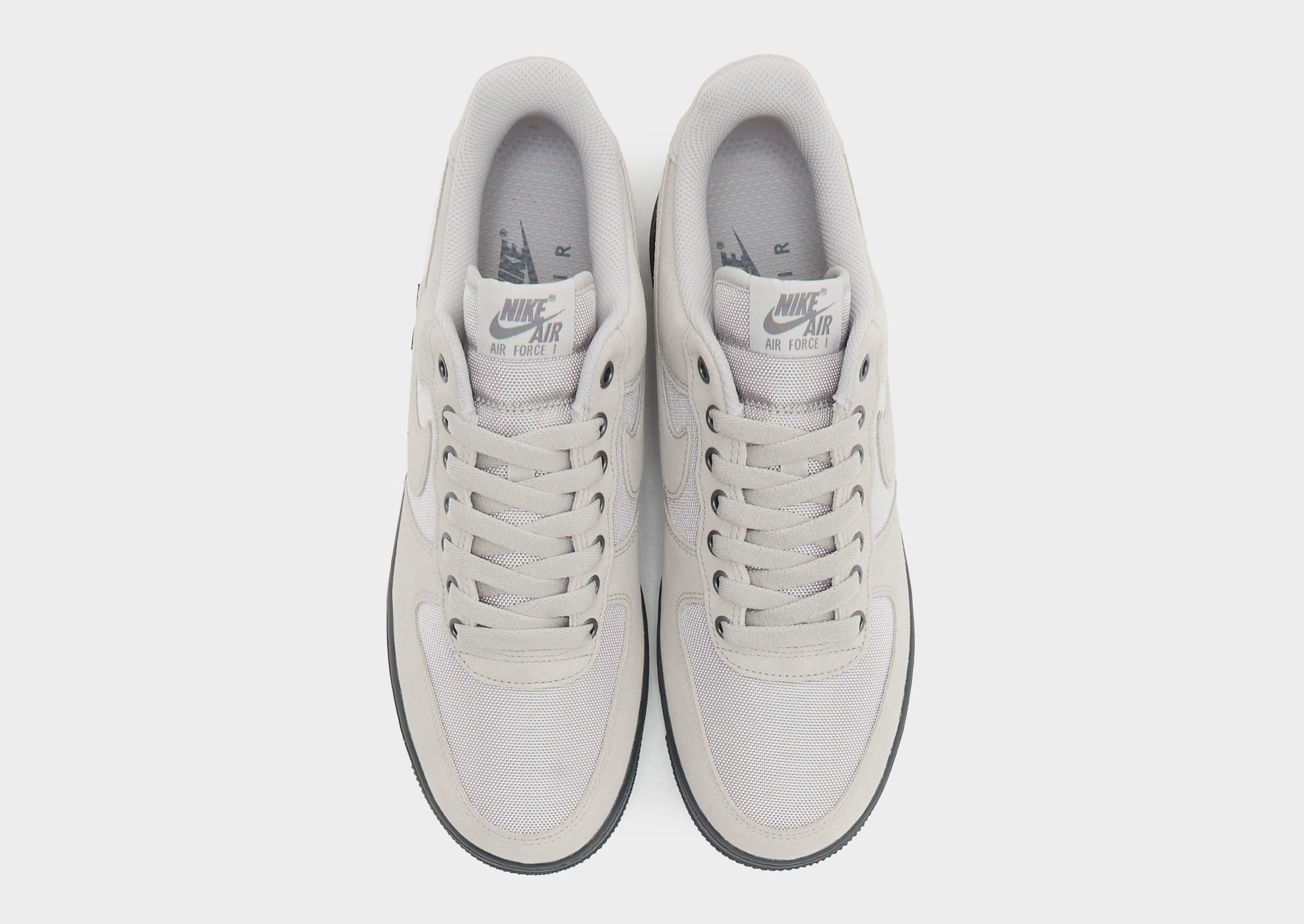 Nike Air Force 1 Low