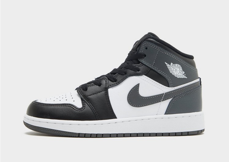 Black Jordan Air 1 Mid Junior - JD Sports Global