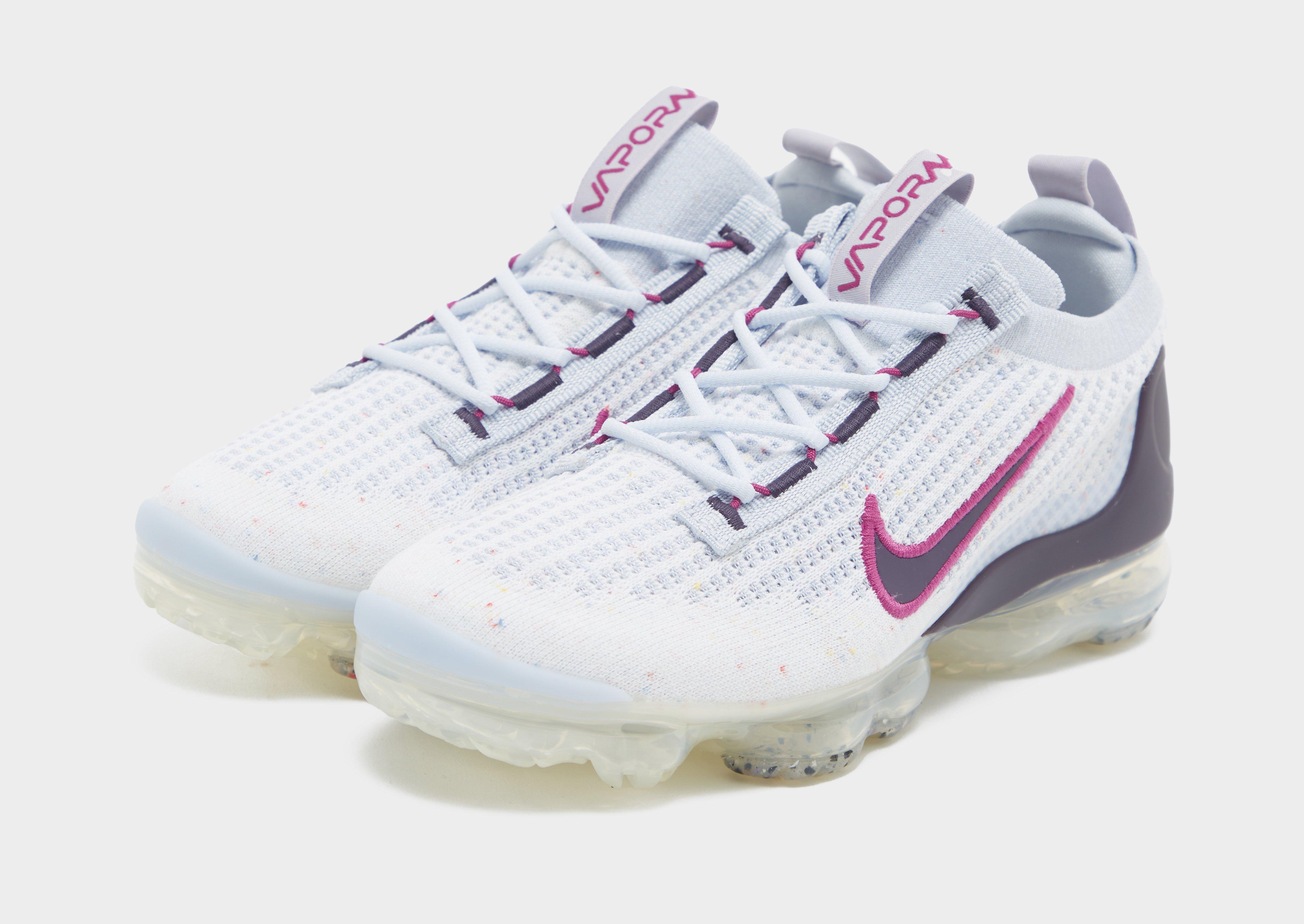 Pink white vapormax best sale