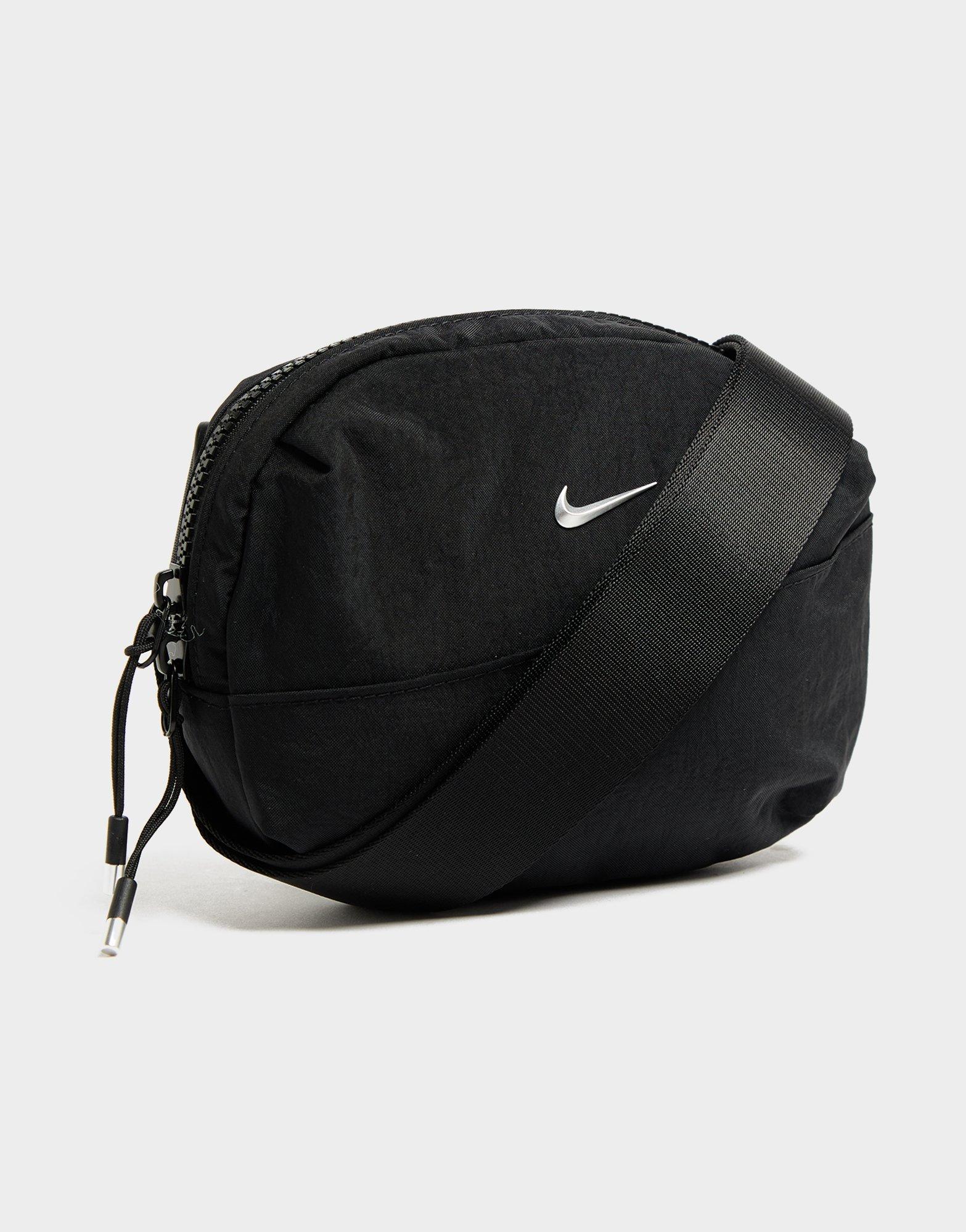 Nike Aura Crossbody Bag