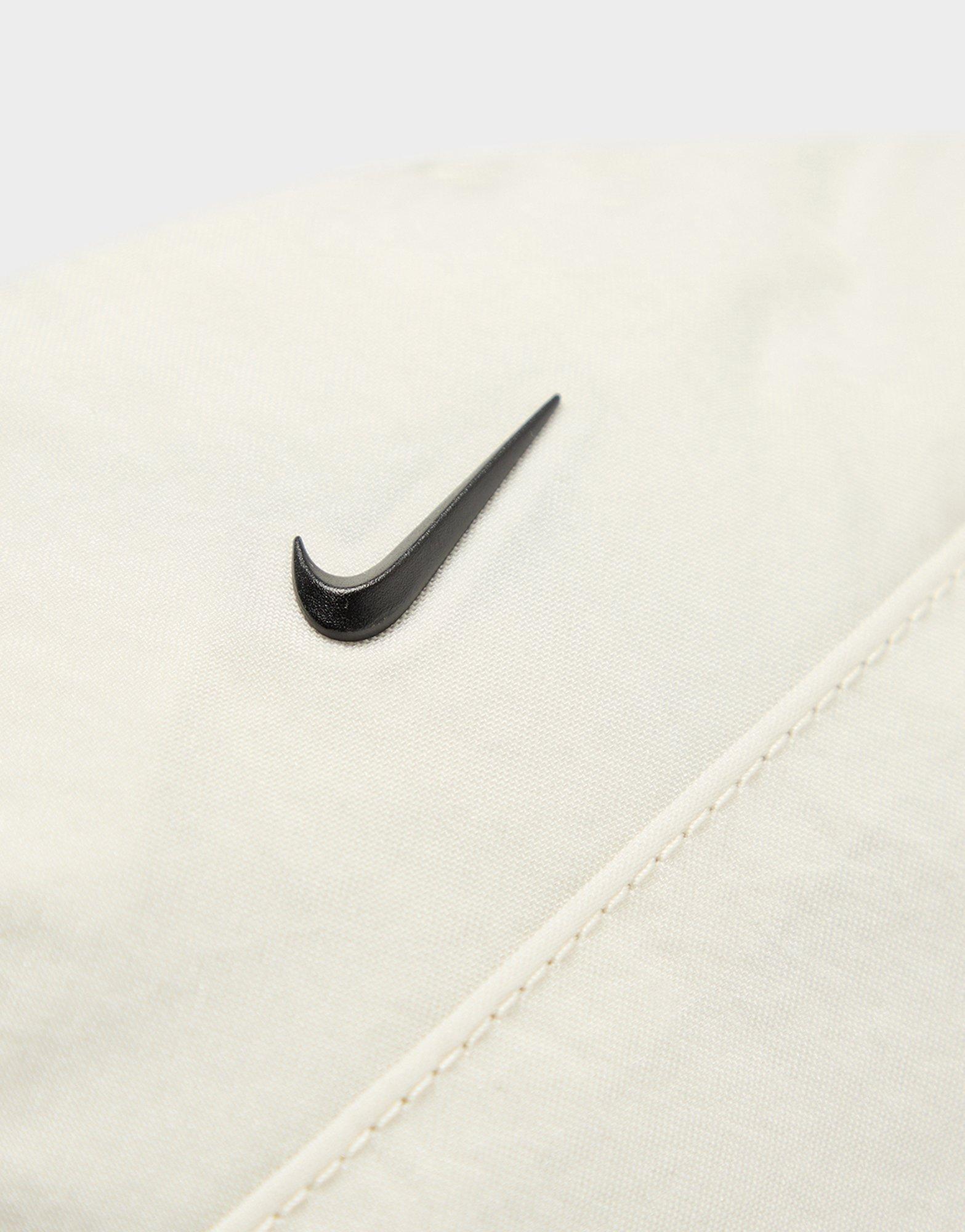 Nike Aura Crossbody Bag