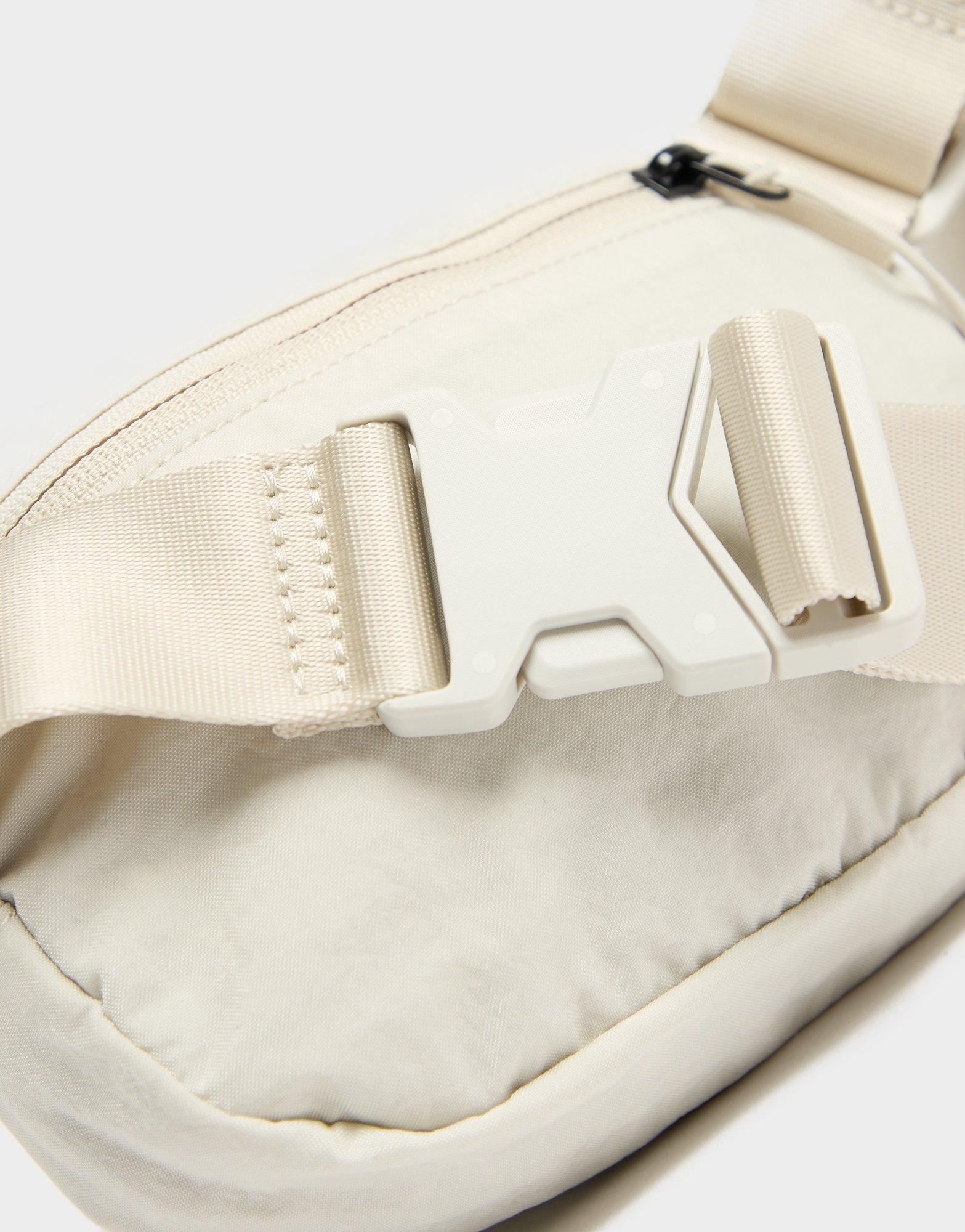 Nike Aura Crossbody Bag