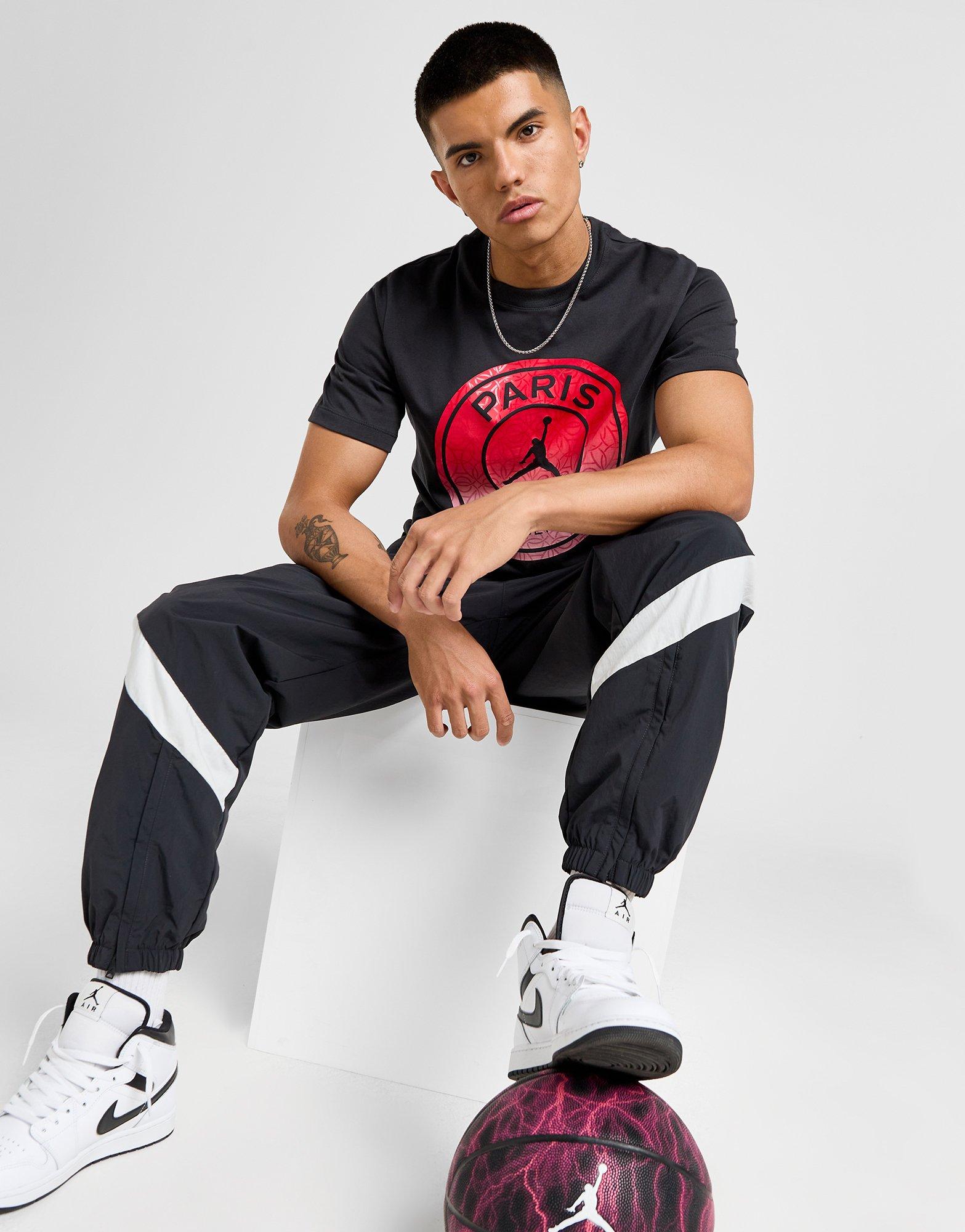 Jordan Paris Saint Germain Short Sleeve Logo T-Shirt - JD Sports 