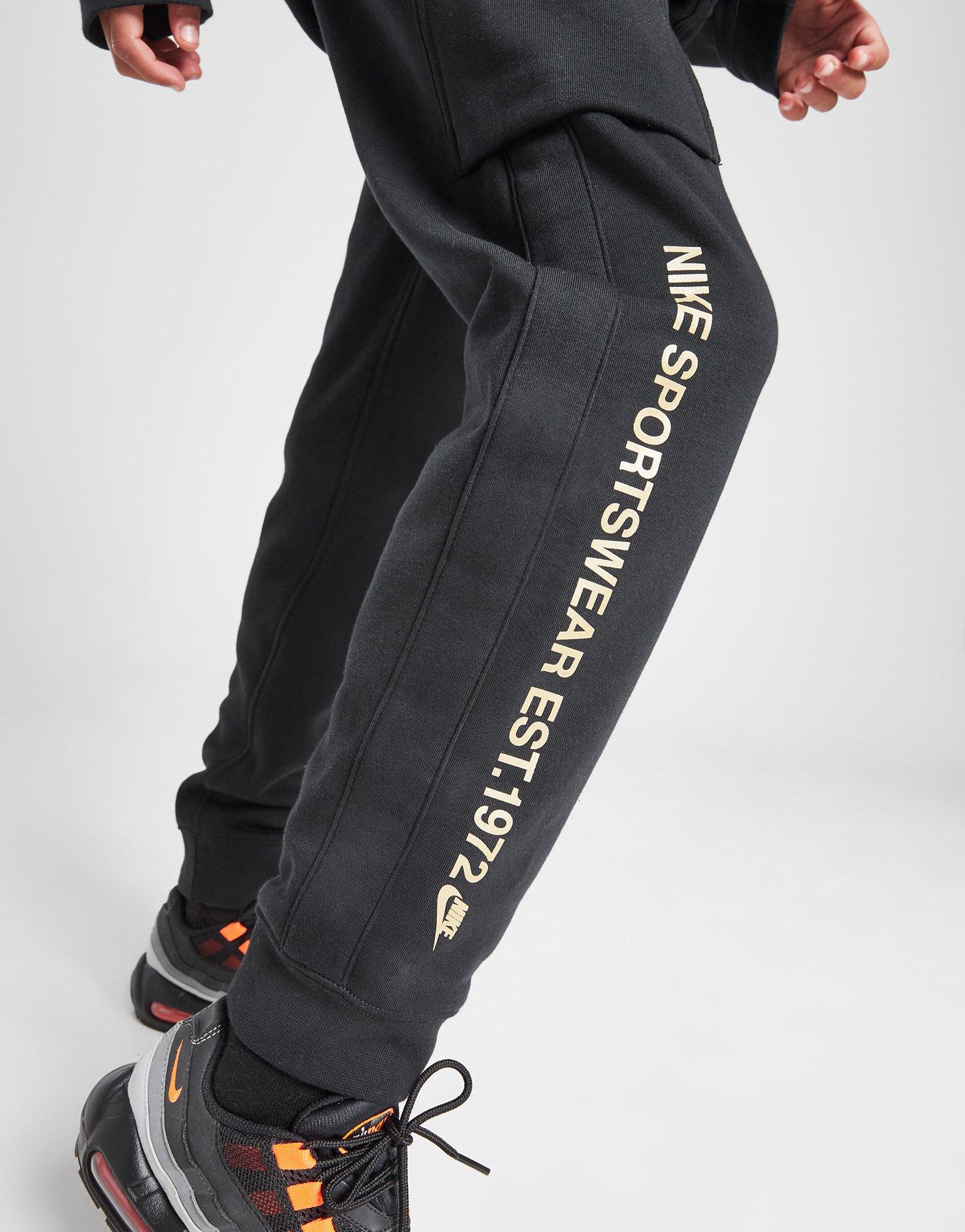 Nike Standard Issue Graphics Logo Joggers Junior