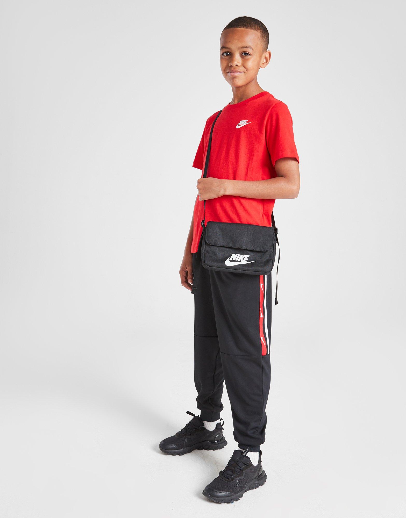 Nike Small Logo T-Shirt Junior