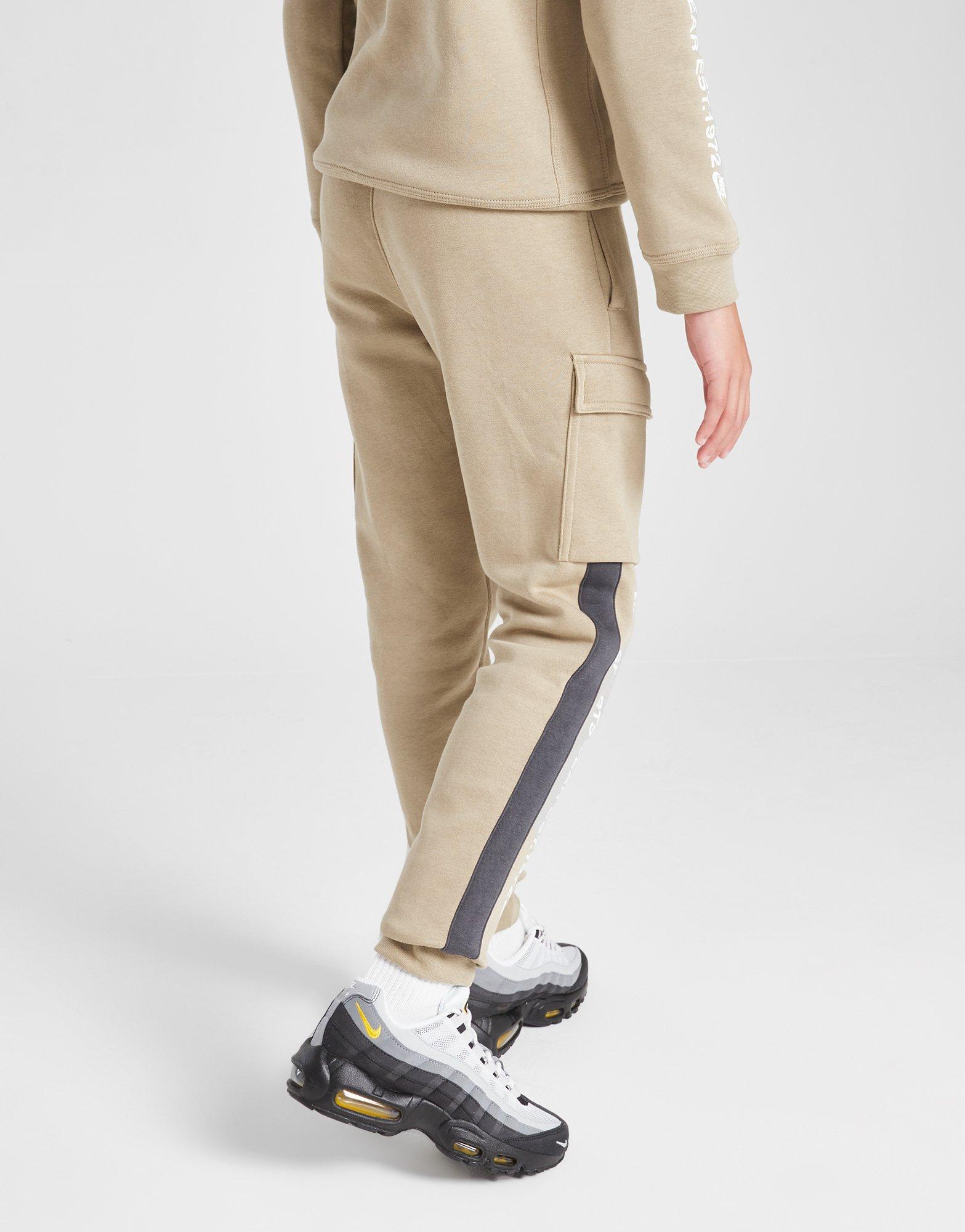 Nike Standard Issue Graphic Logo Joggers Junior