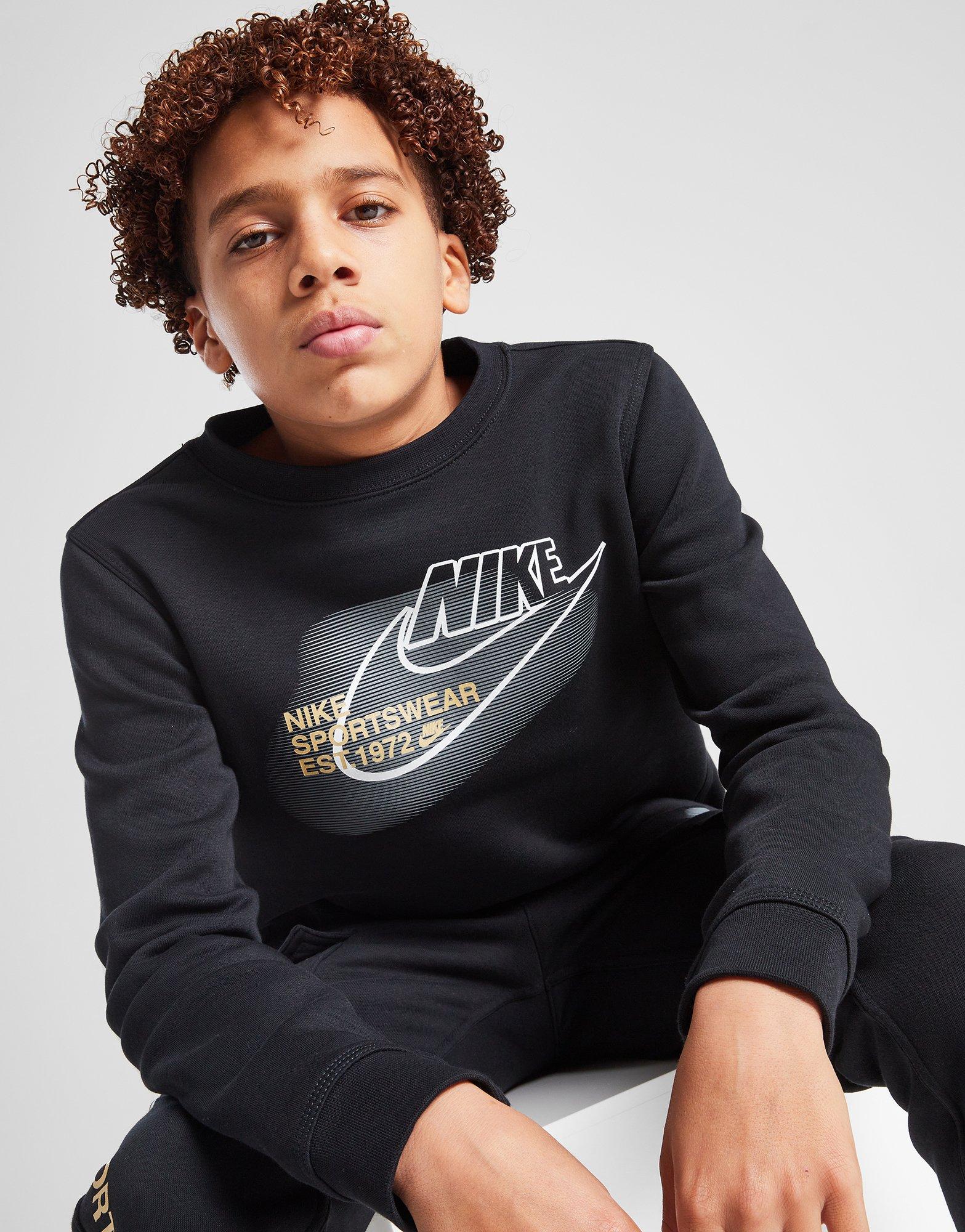 Nike Standard Issue Logo Crew Sweatshirt