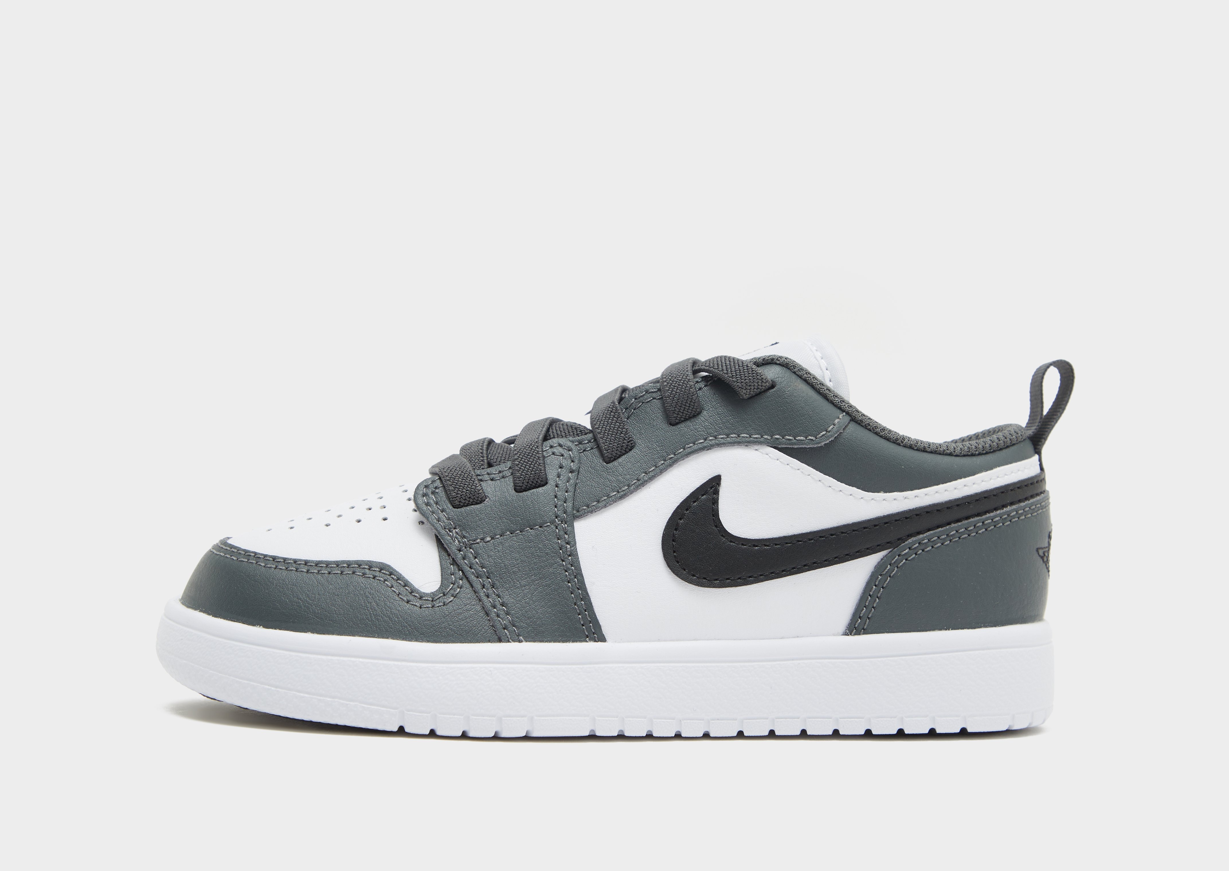Air Jordan 1 Low Triple White Patent Swoosh (2022)