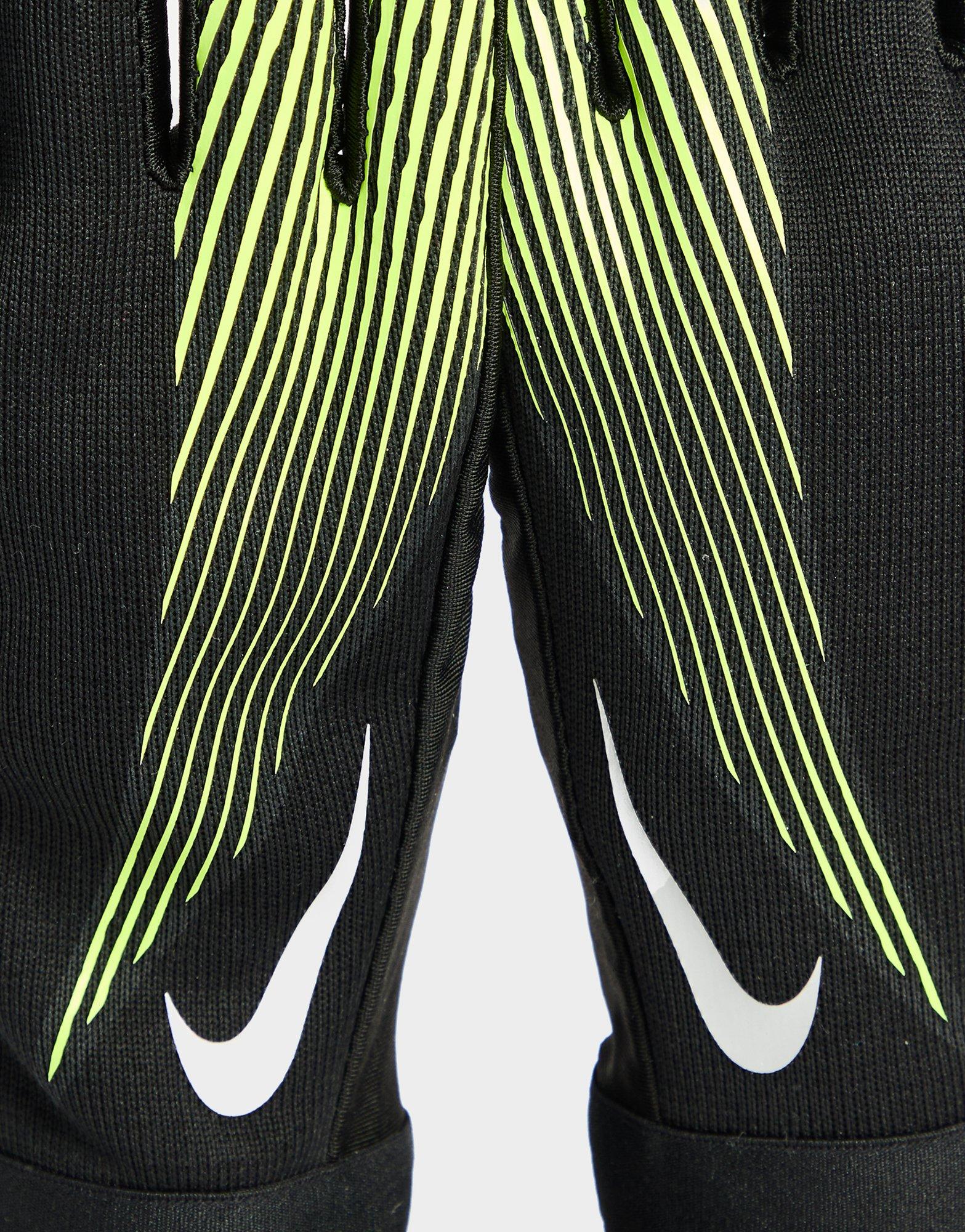 Nike Therma-FIT Gloves