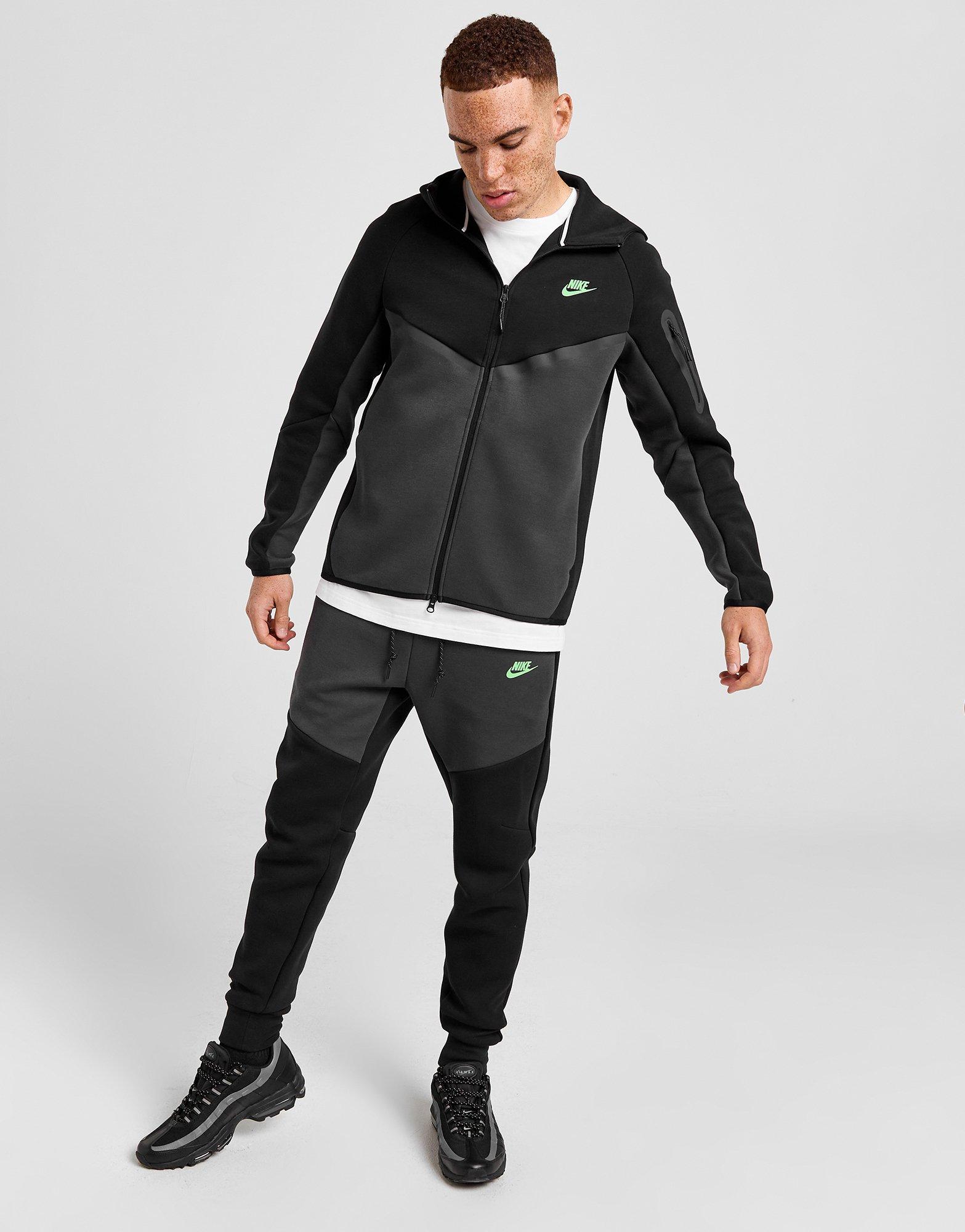 Nike Tech Fleece Full Zip Hoodie