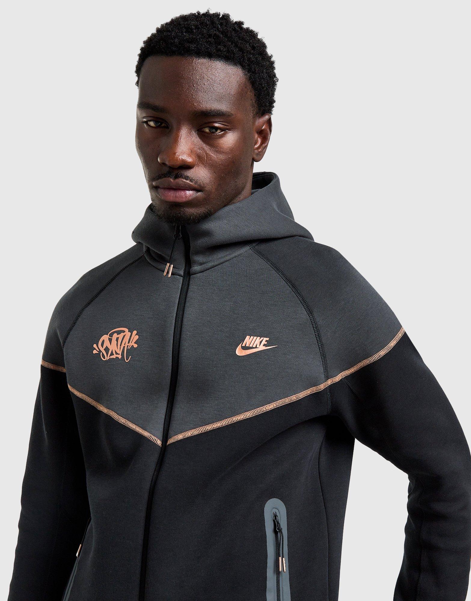 Nike Felpa con Cappuccio Tech Fleece Full Zip Central Cee