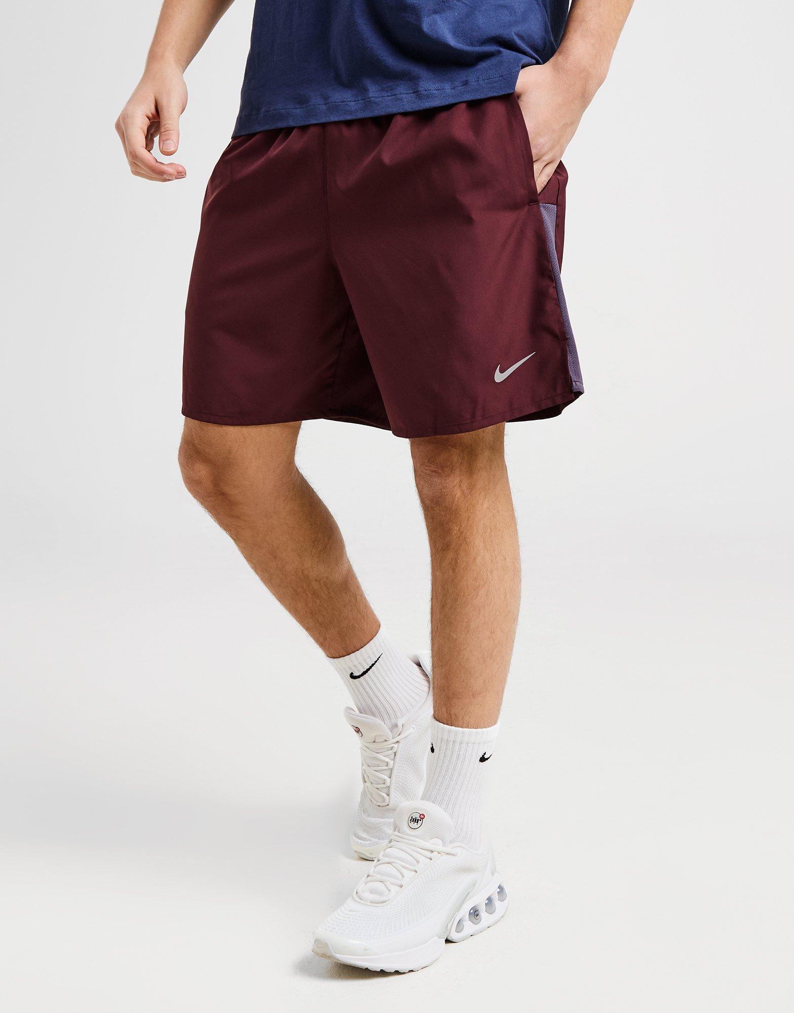 Nike Challenger 7" Shorts