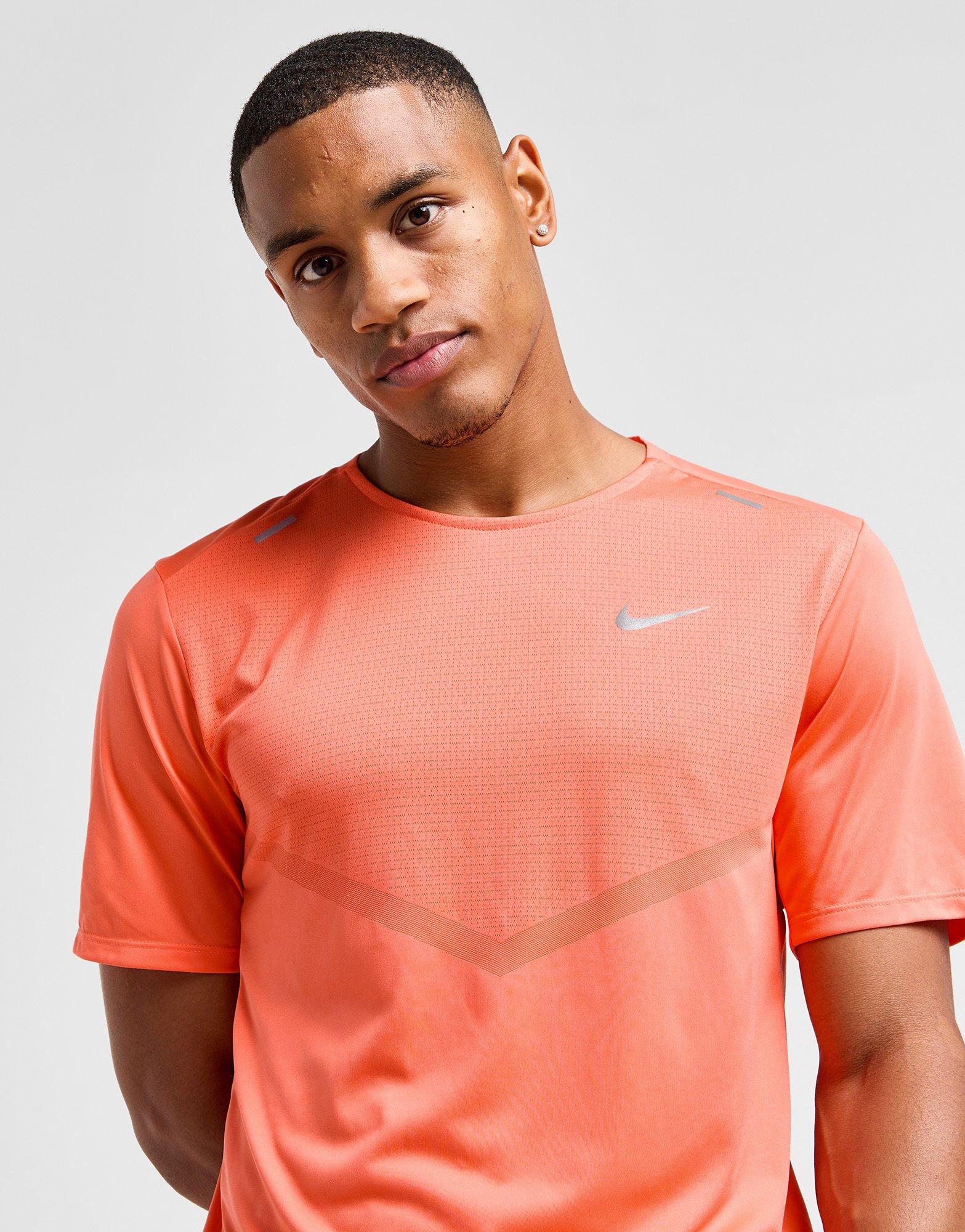 Nike Rise 365 T-Shirt